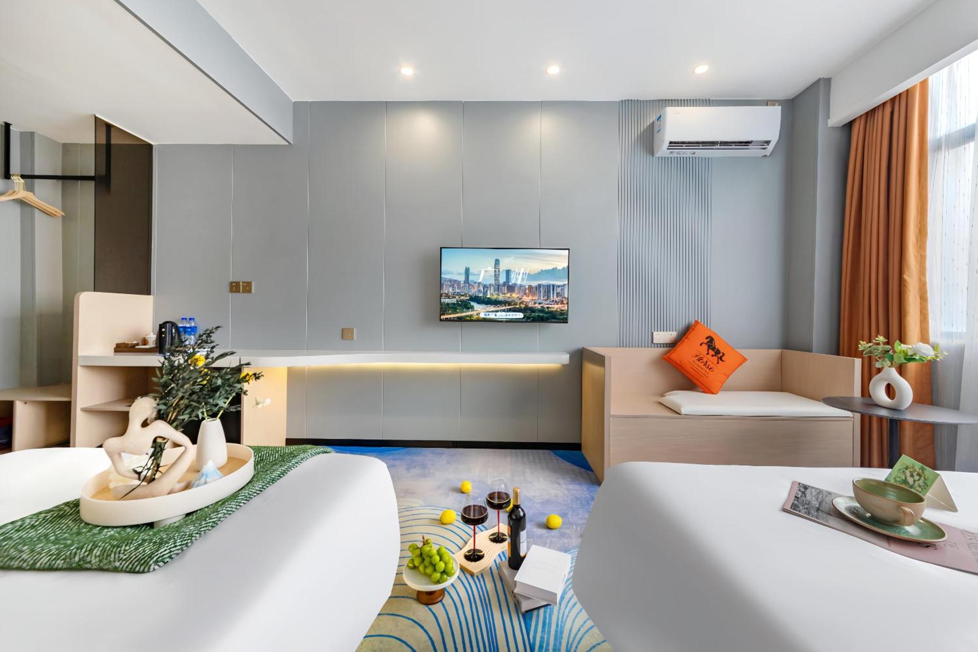 Hotel Xinghe Yuezhi S To Yuexiu Park Railway Station Subway Station -conference Centerbaima Clothing Flagship Store--reputation Preferred 3*