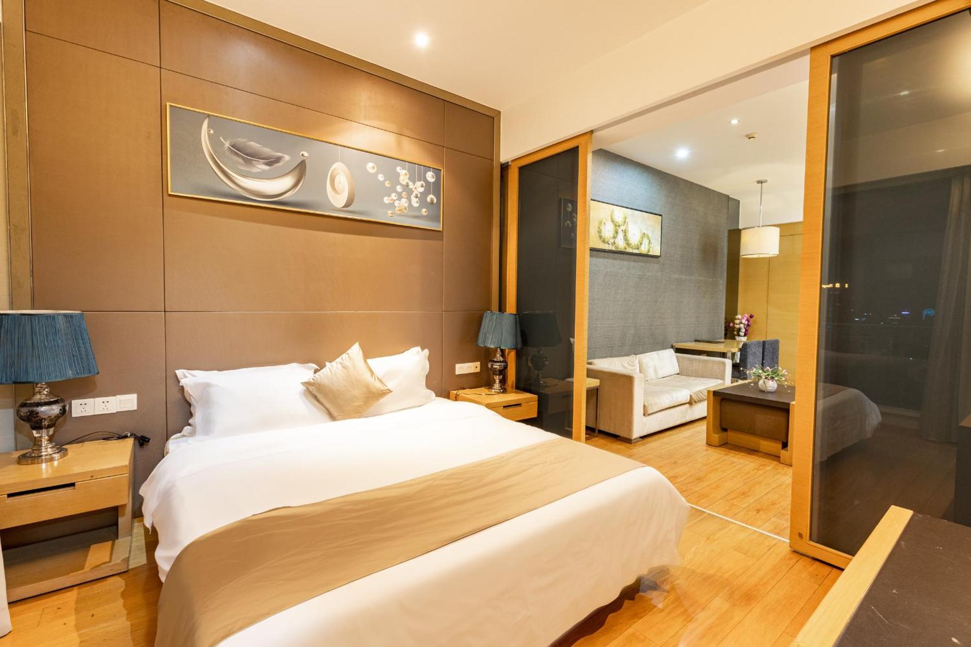 Apartment Xing Yi International - Poly World Branch *