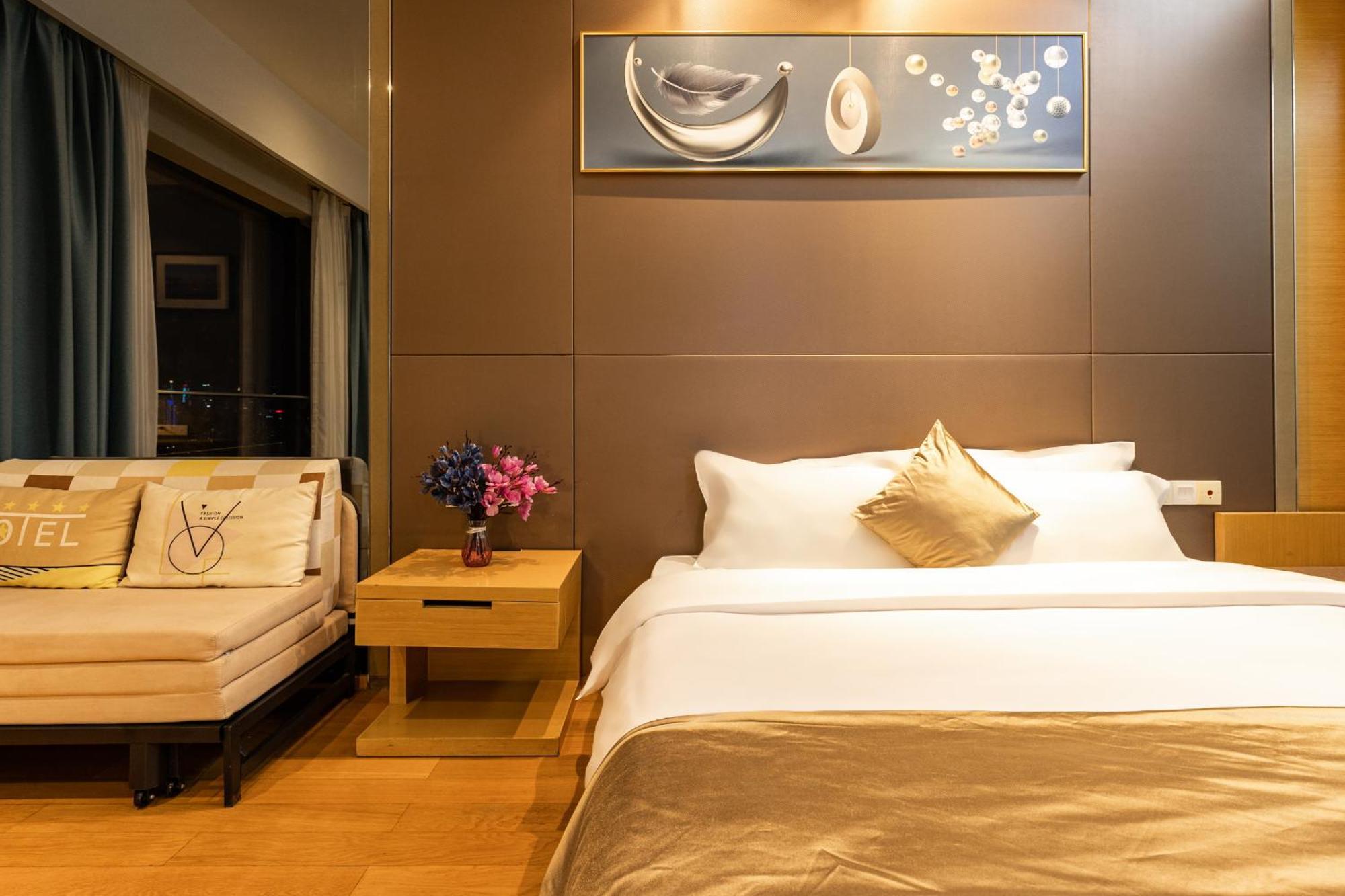Xing Yi International - Poly World Branch Guangzhou