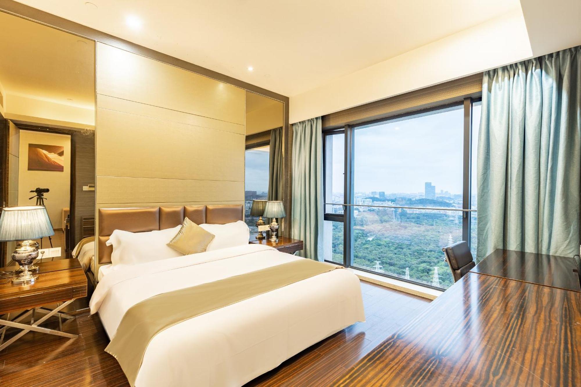 Apartment Xing Yi International - Poly World Branch *