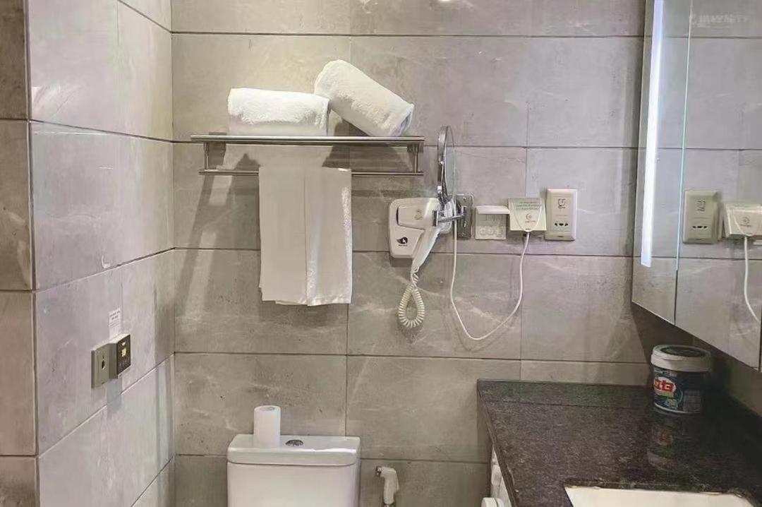 Yoyo Jiedeng Metropolis Branch, Beijing Road Apartment