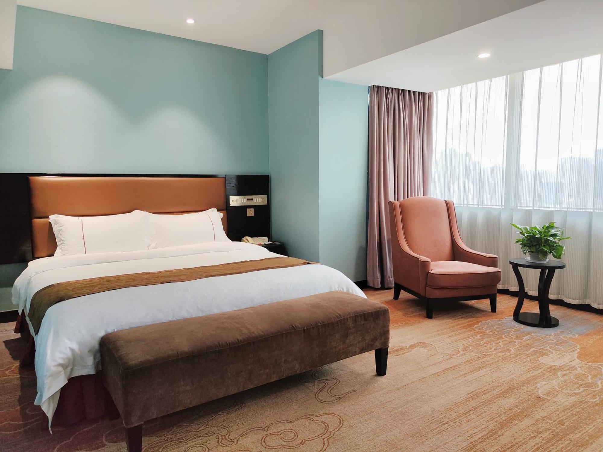 Skyline Plaza 4* Guangzhou