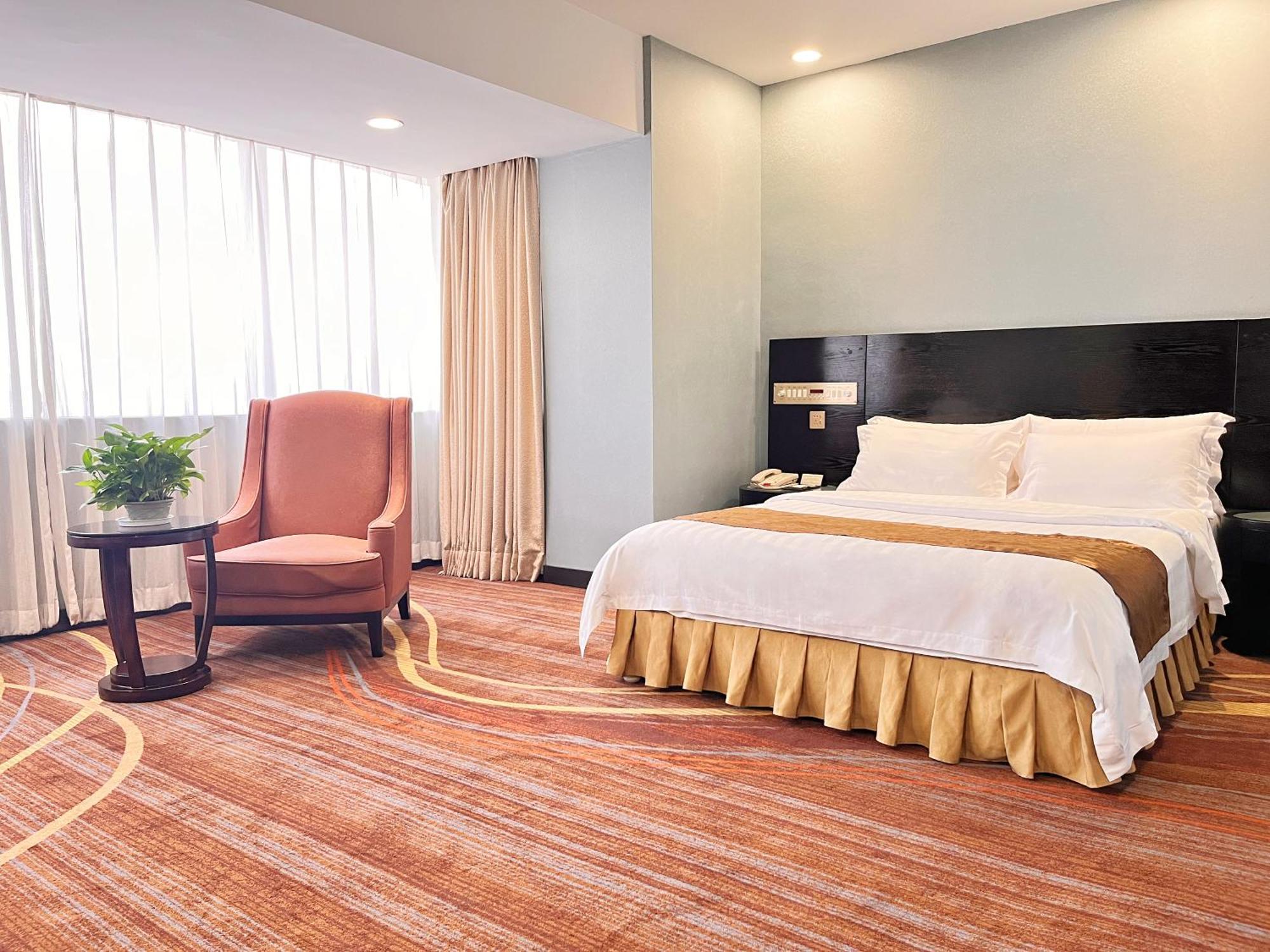 Skyline Plaza 4* Guangzhou