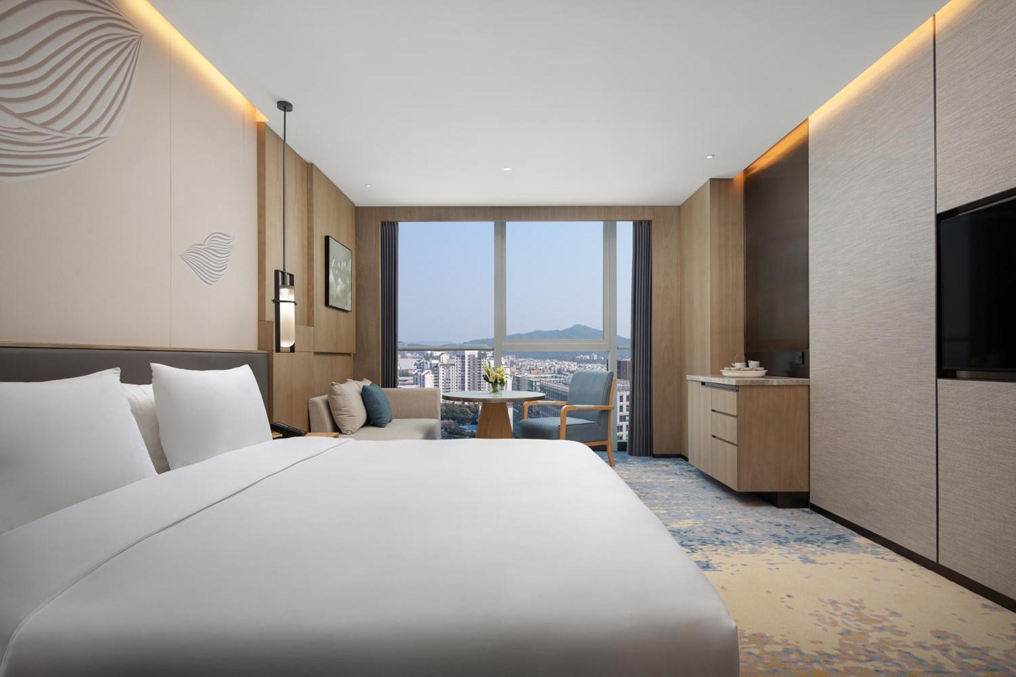 Wyndham Huangbian Metro Branch - Free Shuttle Bus To Fair Hotel Guangzhou