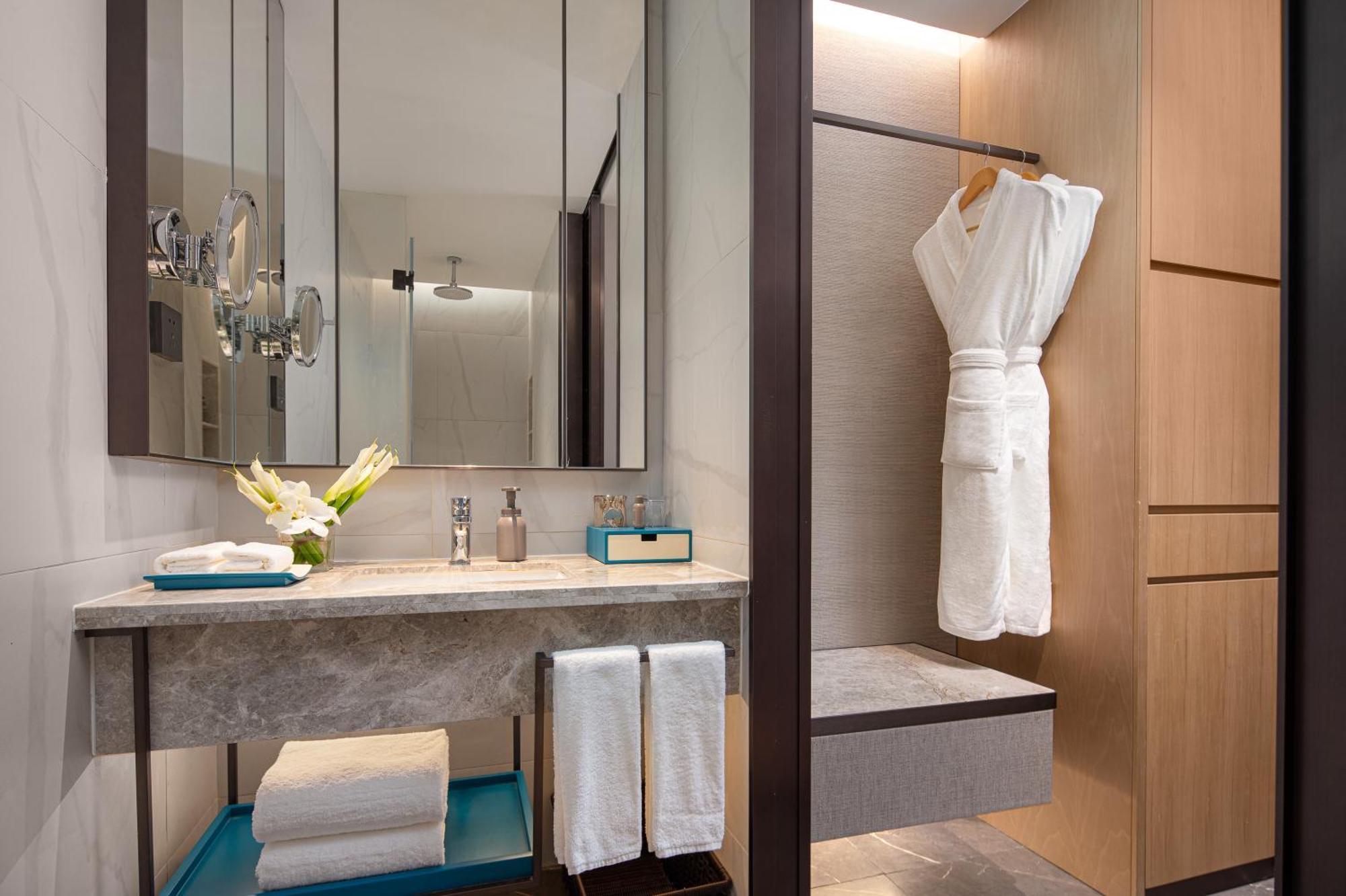 Hotel Wyndham Huangbian Metro Branch - Free Shuttle Bus To Fair Guangzhou