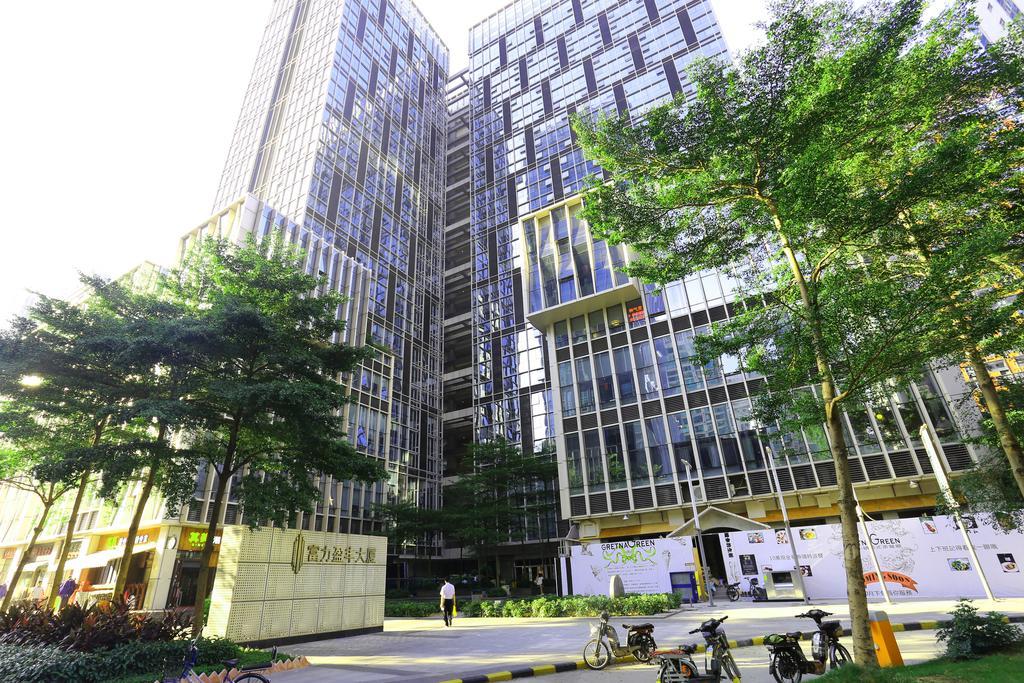 F&H Chain Hotel Apartemen