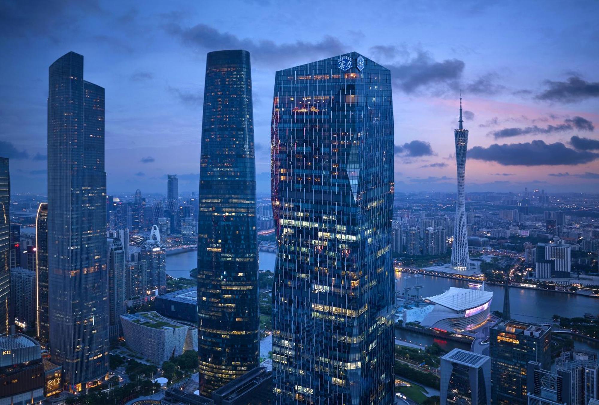 Park Hyatt - Free Shuttle Bus To Fair Complex & Overseas Buyer Registration Services During 14th Apr To 4th Guangzhou