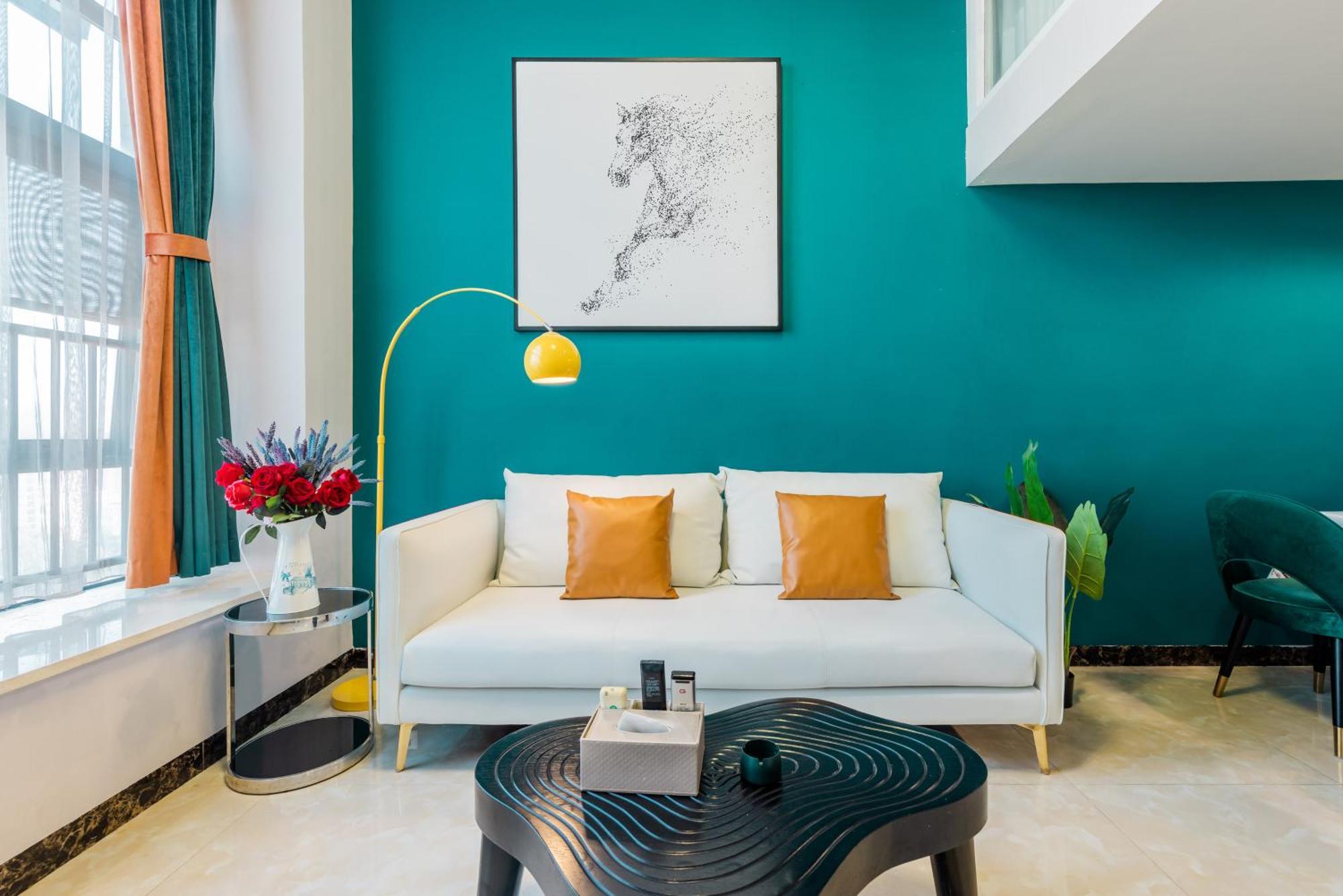 Apartment Lavendar Duplex *