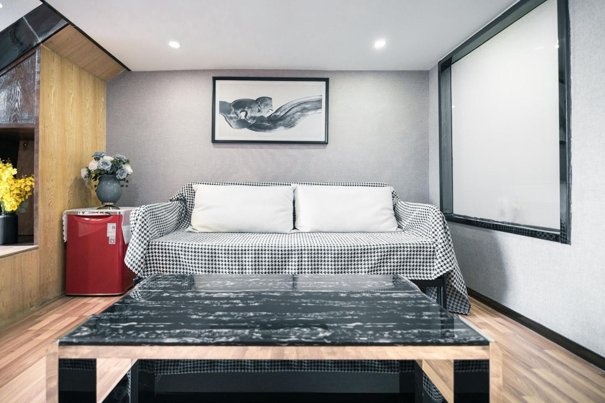 Lavendar Duplex Guangzhou