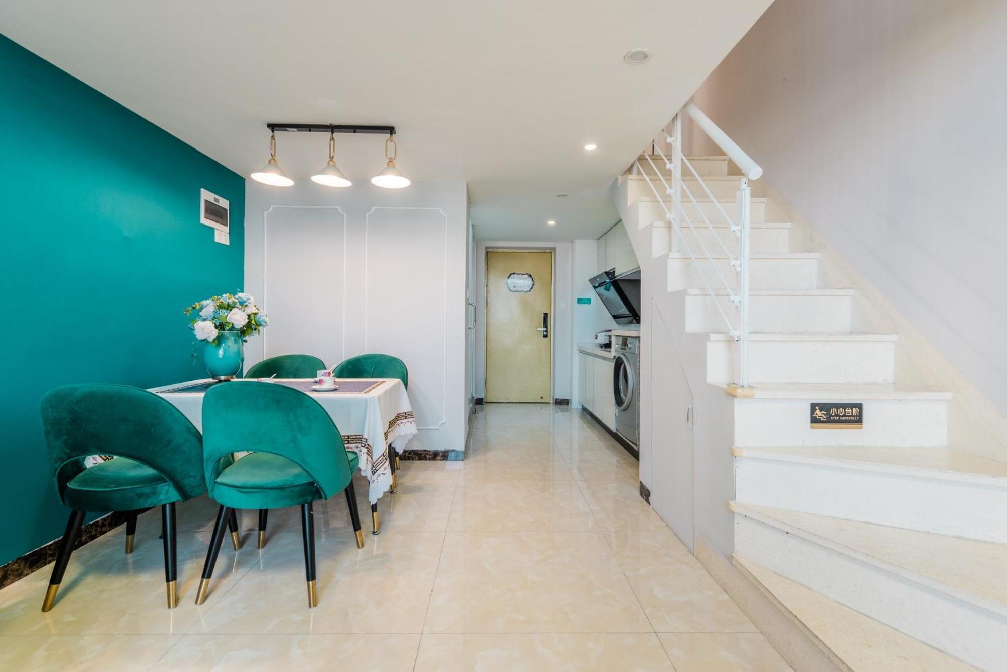 Apartment Lavendar Duplex