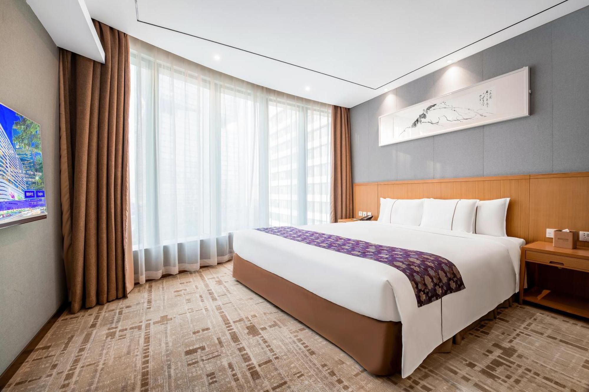 Hotel H' Elite Hotel- Free Fair Shuttle Bus And Registration Counter 4*