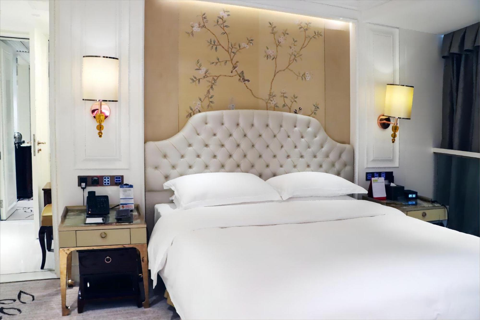 Estandon Hotel 5*