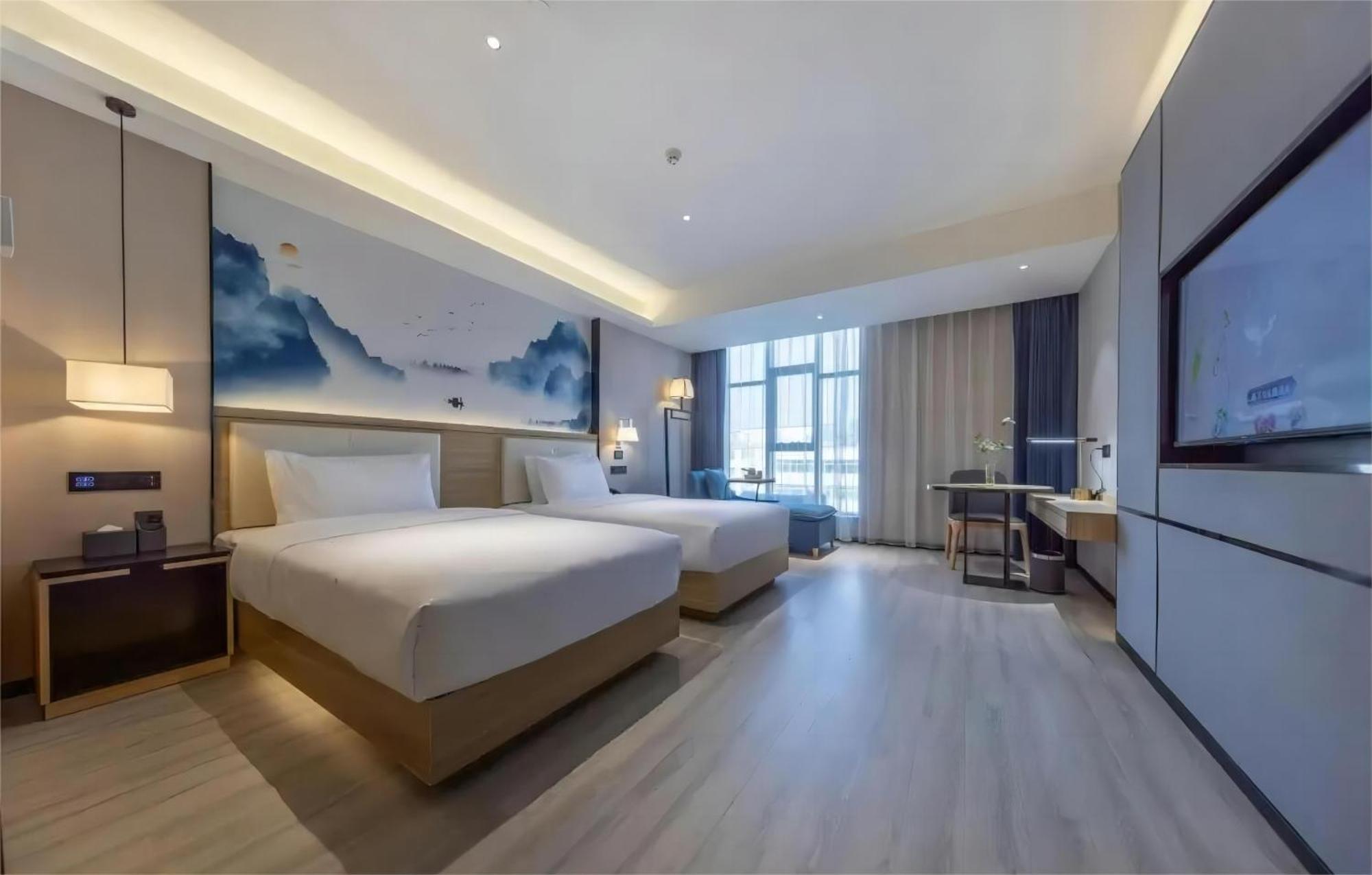 Hotel Ausotel By Argyle Baiyun International Airport Renhe Metro Exit B