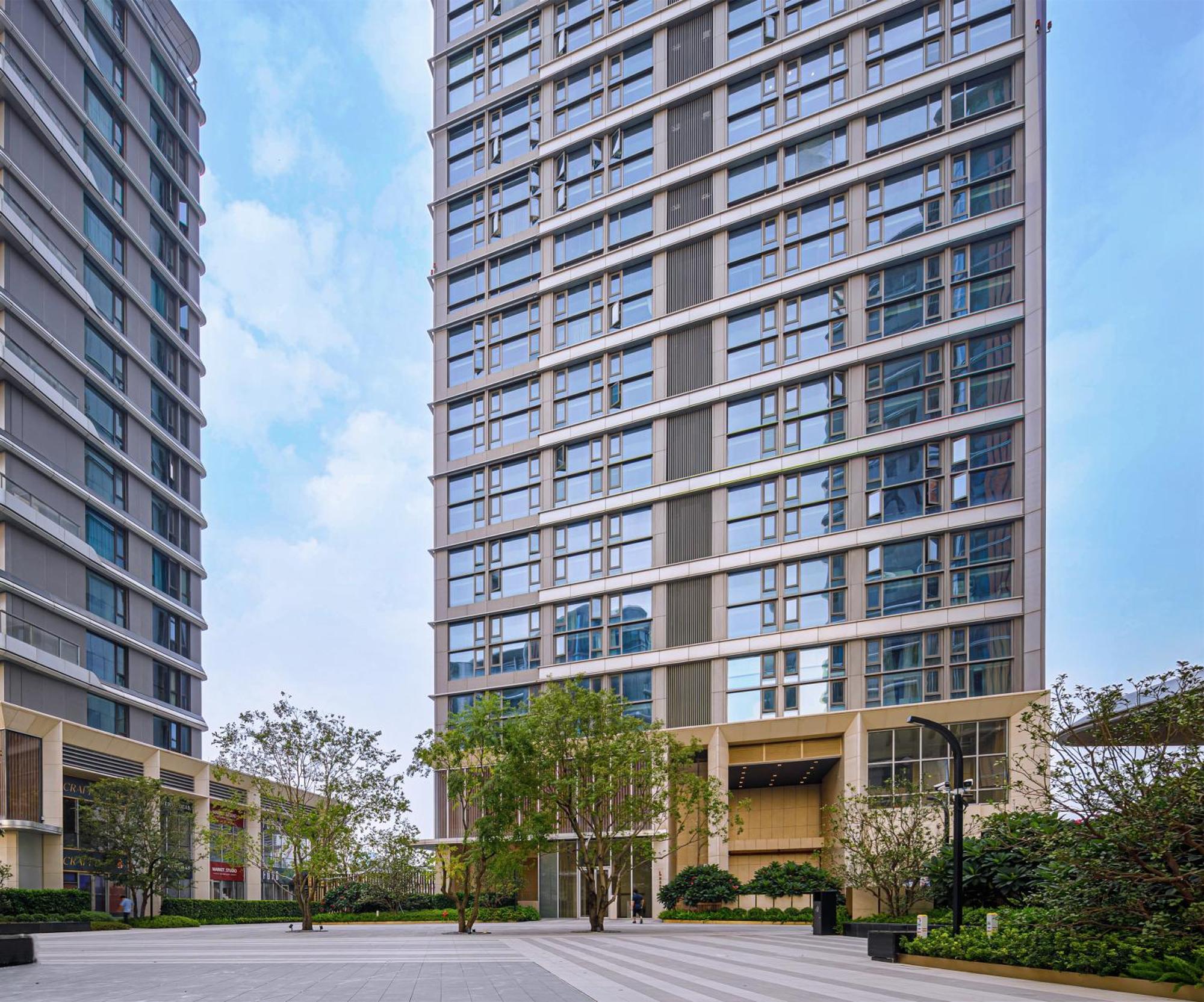 Livetour Sanxi Metro Guangzhou