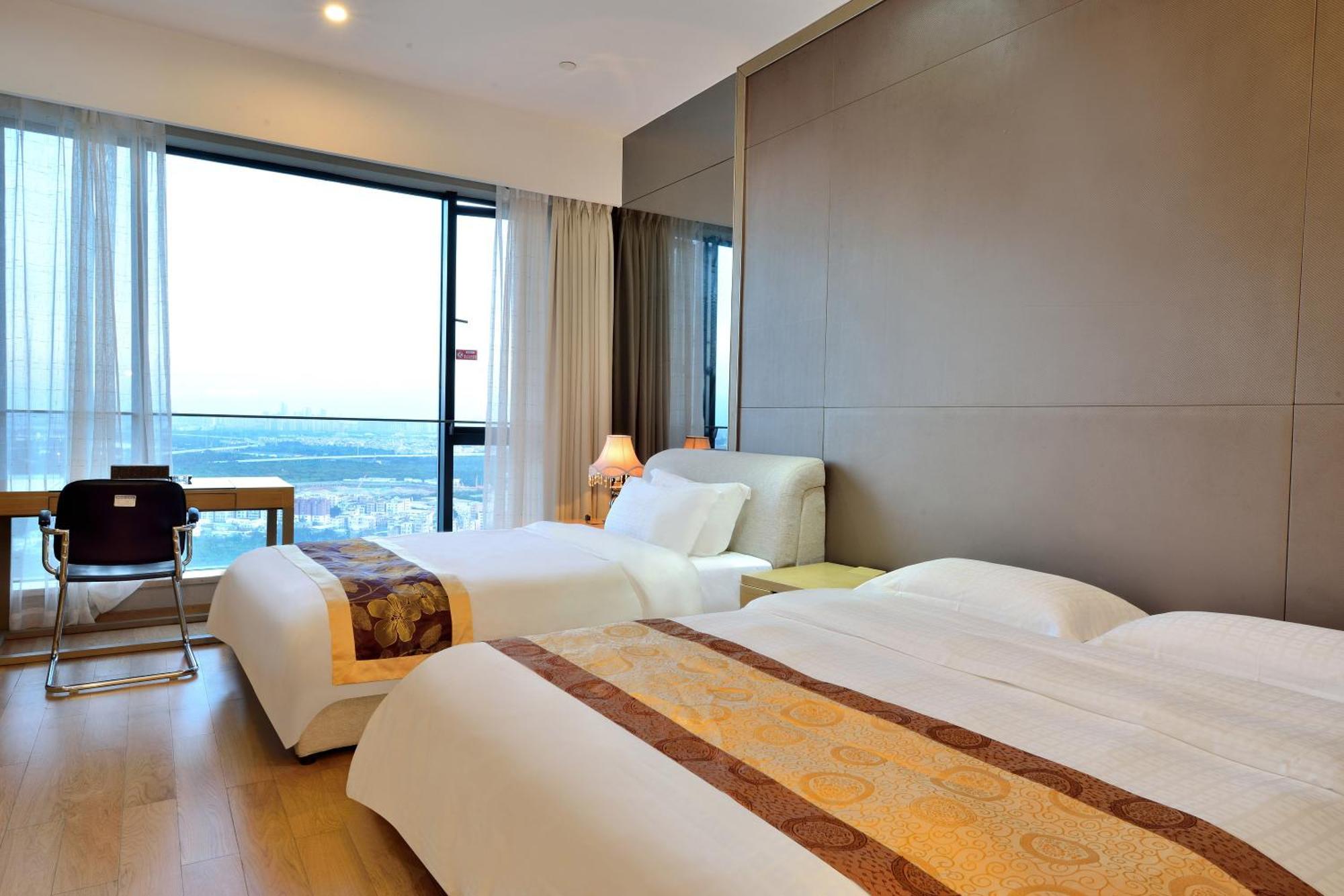 Heefun Gz -poly World Trading Center-walking Distance To Fair Pangsapuri *