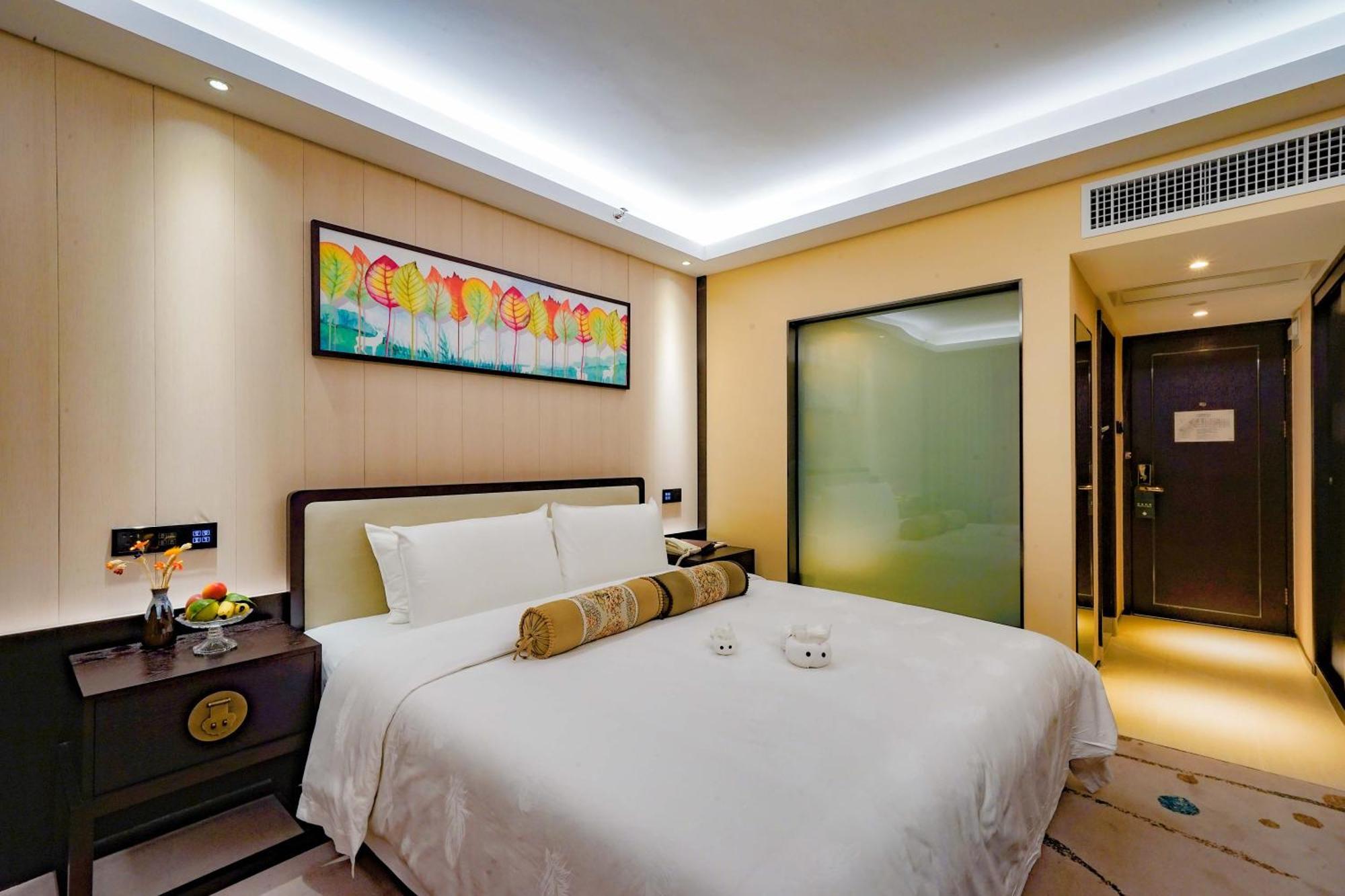 Guangdong Hotel-free Shuttle & Registration Counter Service During Fair 4* Guangzhou