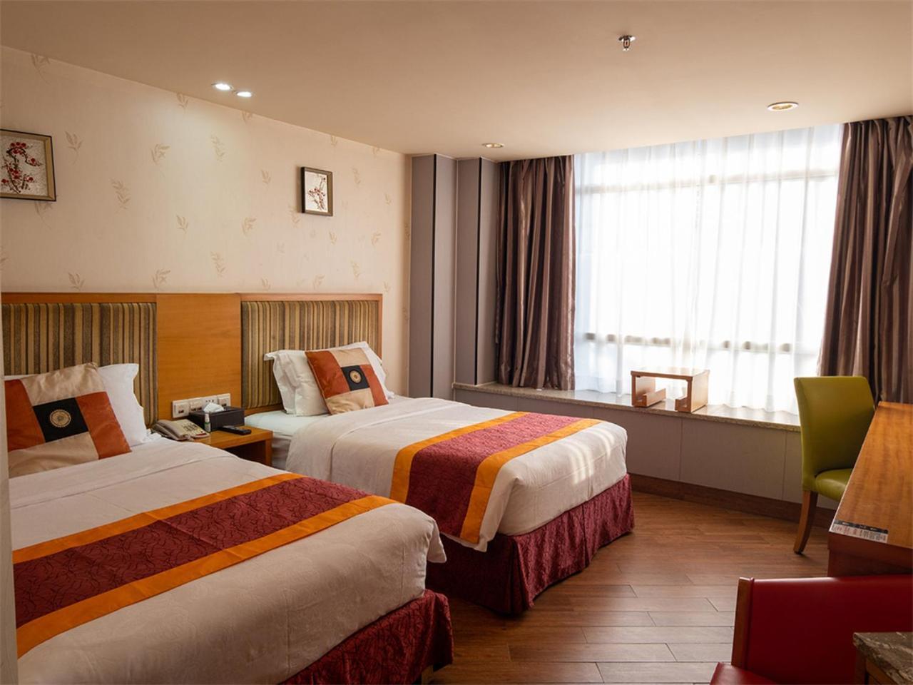 Hotel The Royal Garden Guangzhou
