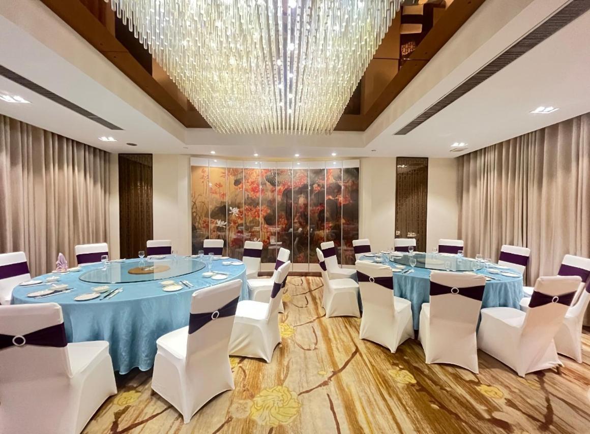 Guangdong Hotel-free Shuttle & Registration Counter Service During Fair Hotel 4*