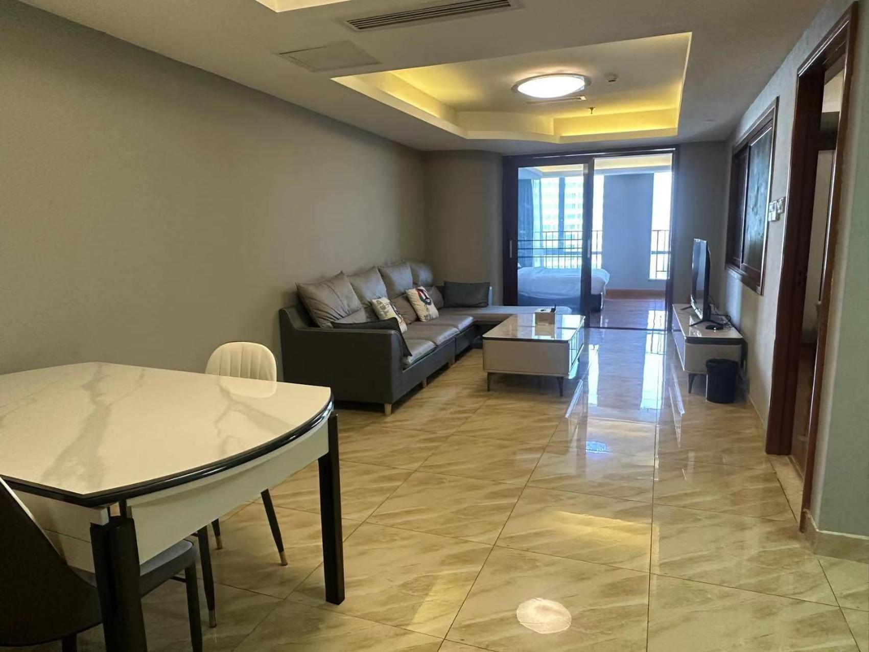 Yoyo International Hotel-the Legend Building-1mins To Line5 Taojin Stn-free Shuttle Bus For Fair