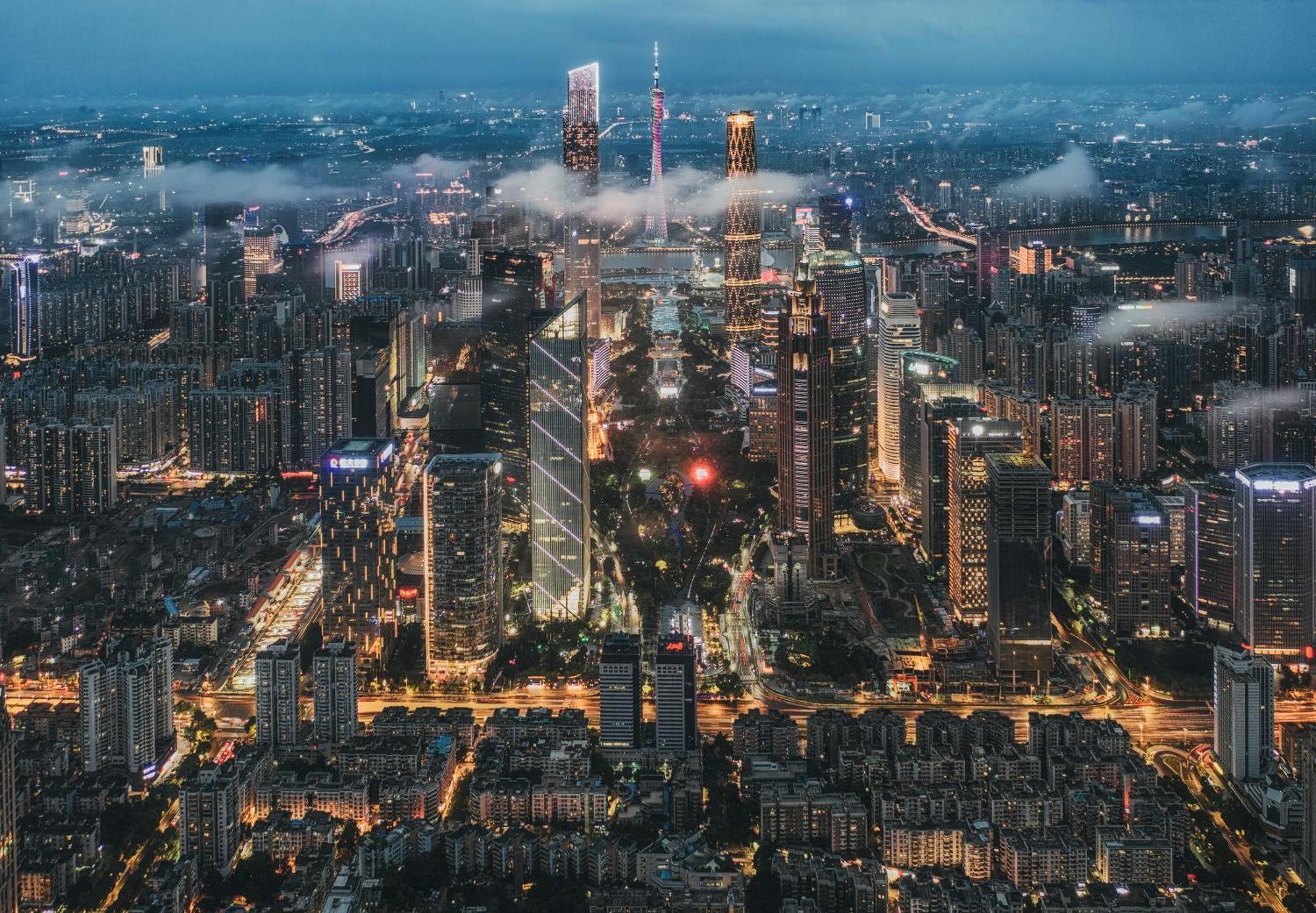 Hotel Echarm International Hotel Zhujiang New Town Wuyangcun Metro Station - Free Deliver Service To Canton Fair Complex Once A Day During Canton Fair Period Guangzhou