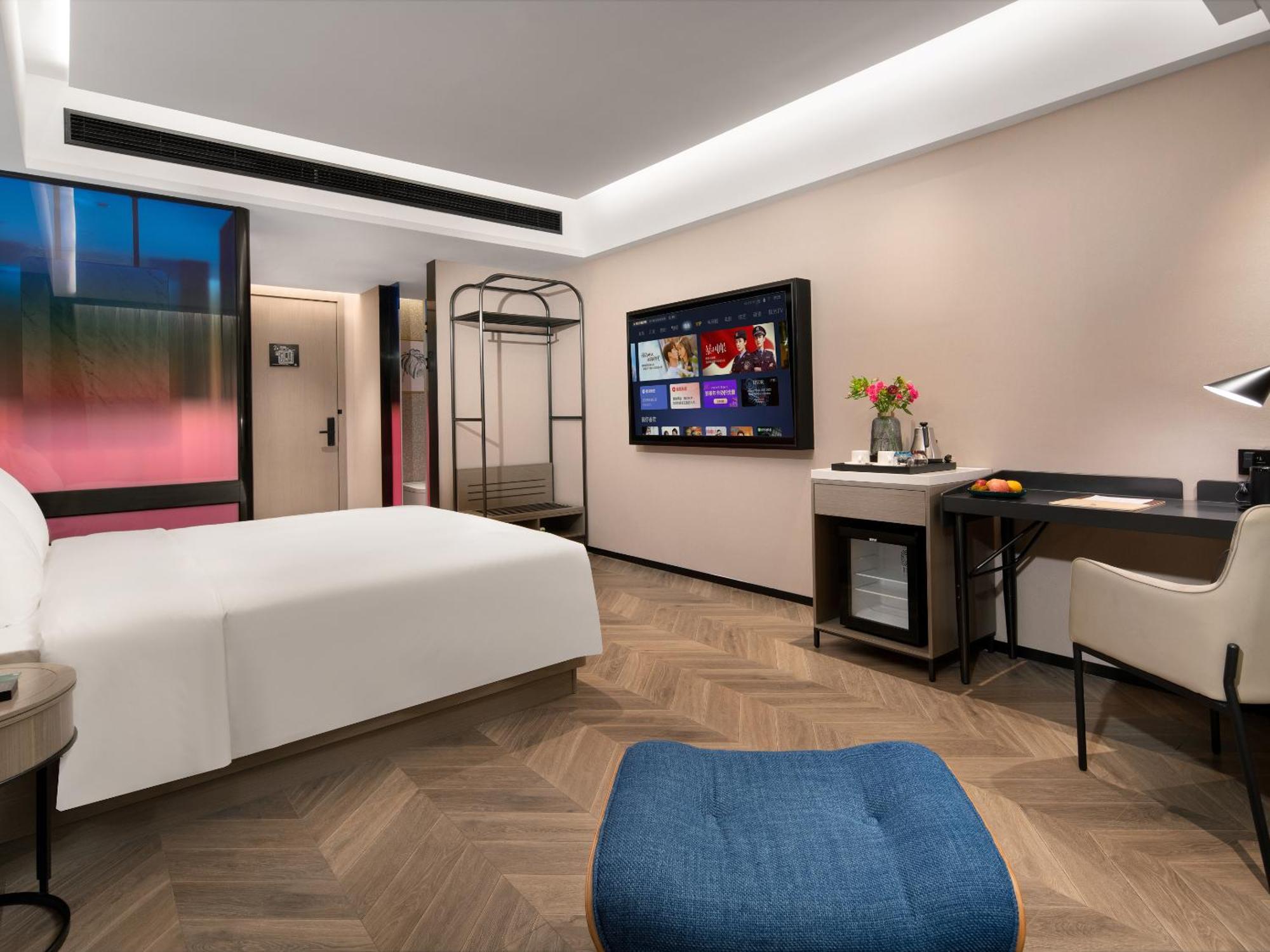 Echarm International Hotel Zhujiang New Town Wuyangcun Metro Station - Free Deliver Service To Canton Fair Complex Once A Day During Canton Fair Period