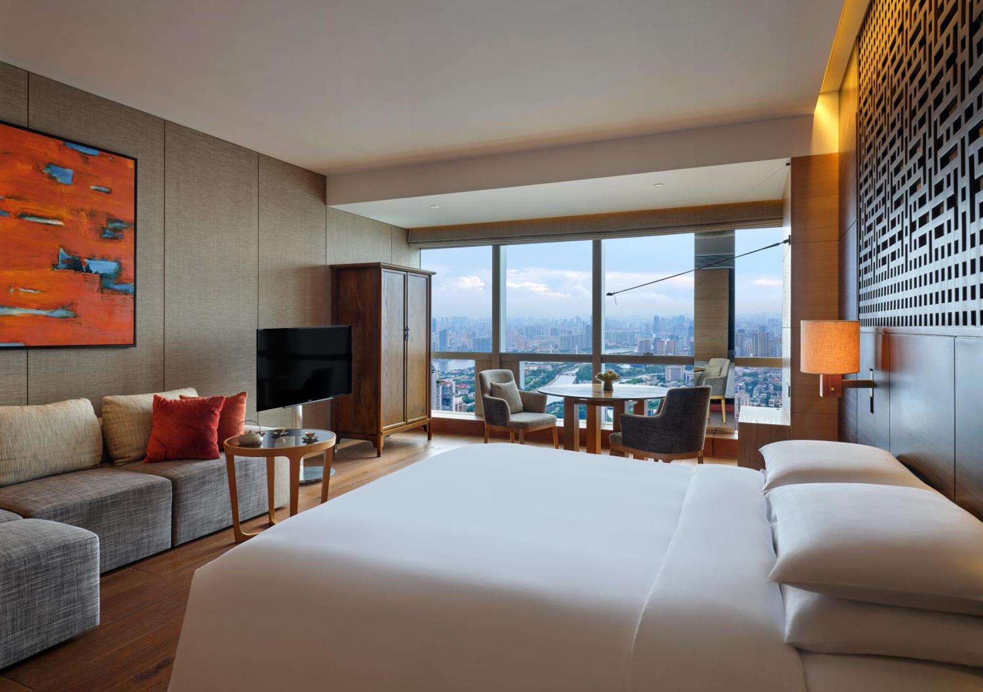 Park Hyatt - Free Shuttle Bus To Fair Complex & Overseas Buyer Registration Services During 14th Apr To 4th 5*