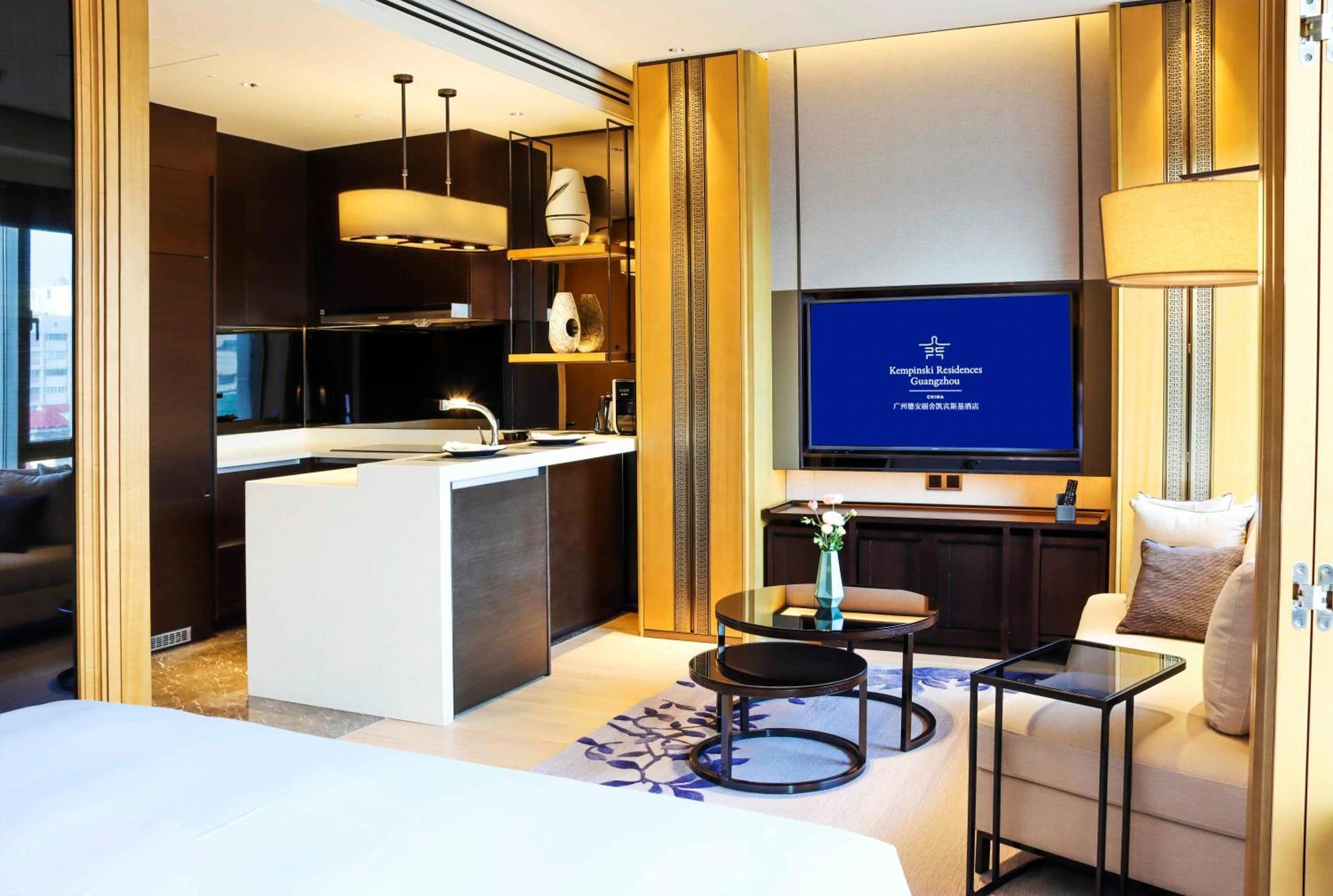 Kempinski Residences - Free Shuttle Between And Exhibition Center During Fair & Exhibitor Registration Counter