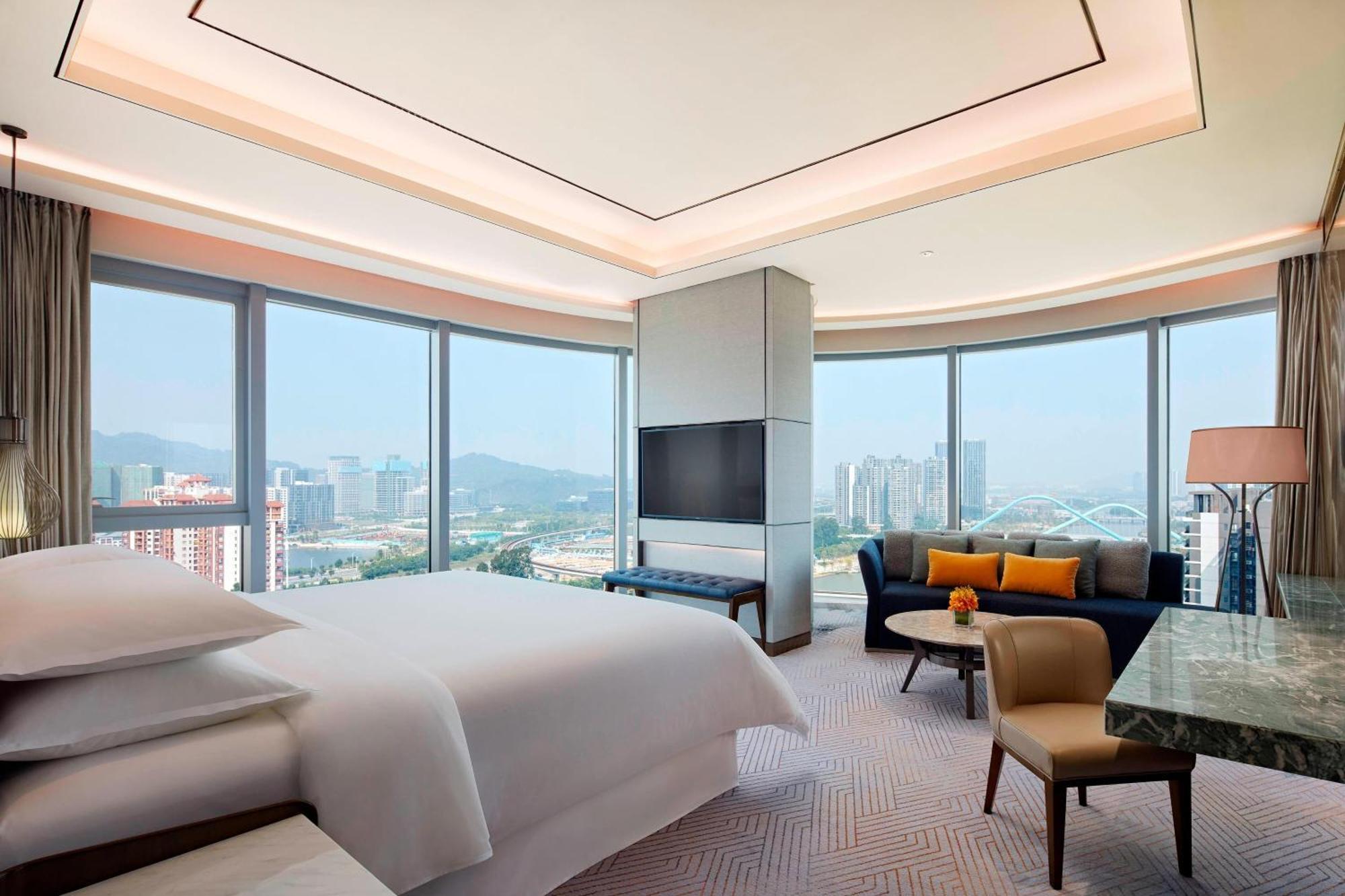 Sheraton Nansha Hotel 5*