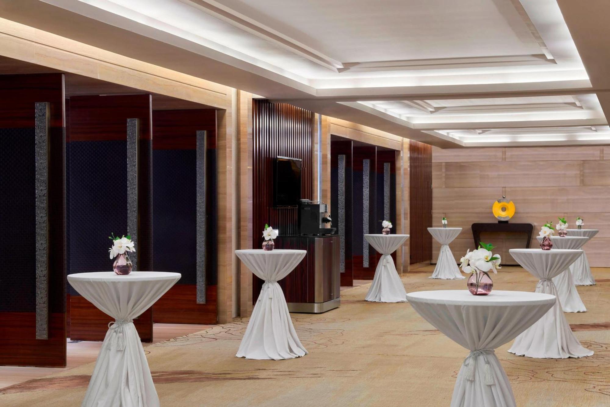 Hotel The Westin Pazhou 5*