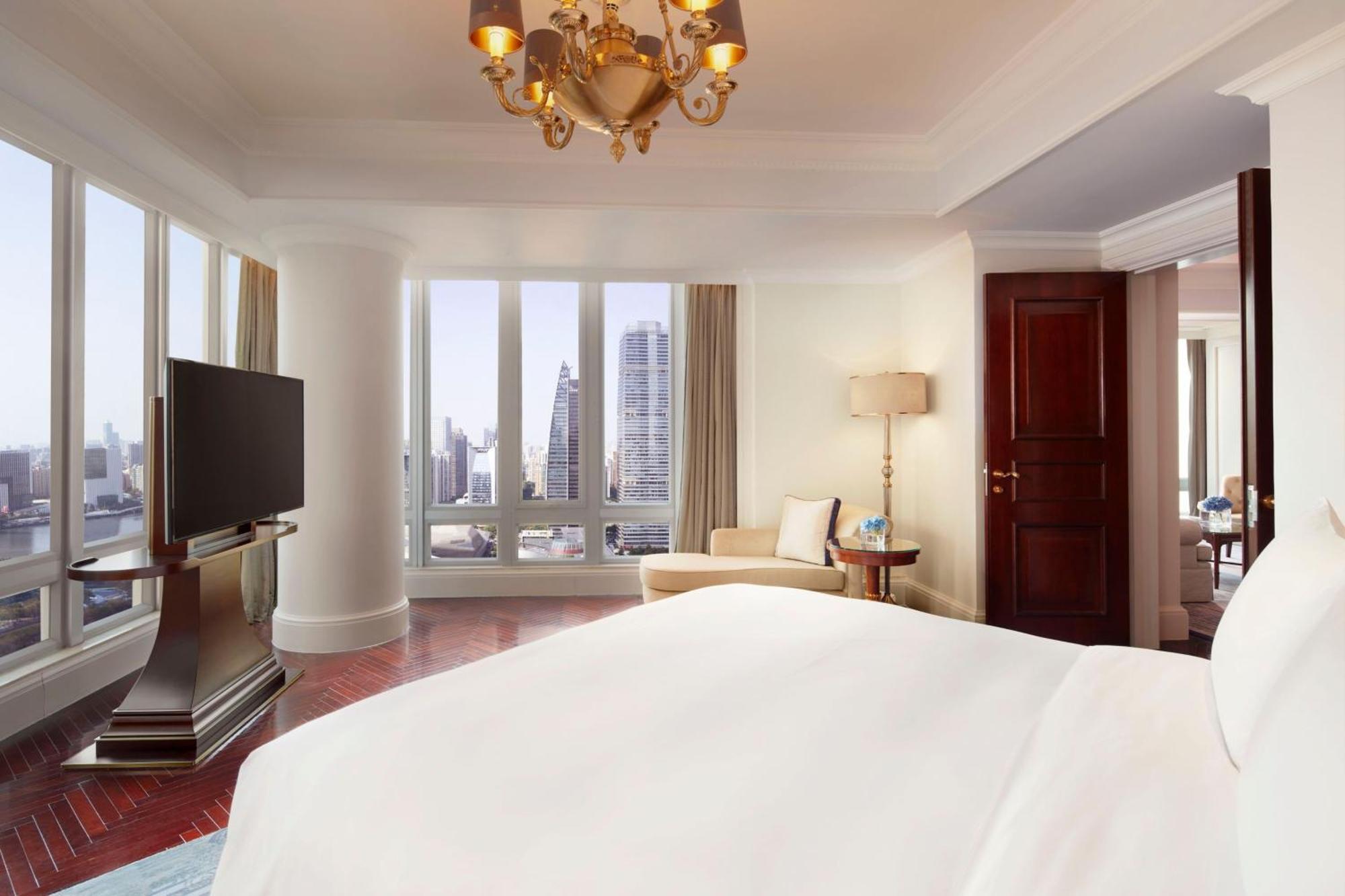 Hotel The Ritz-carlton, 5*