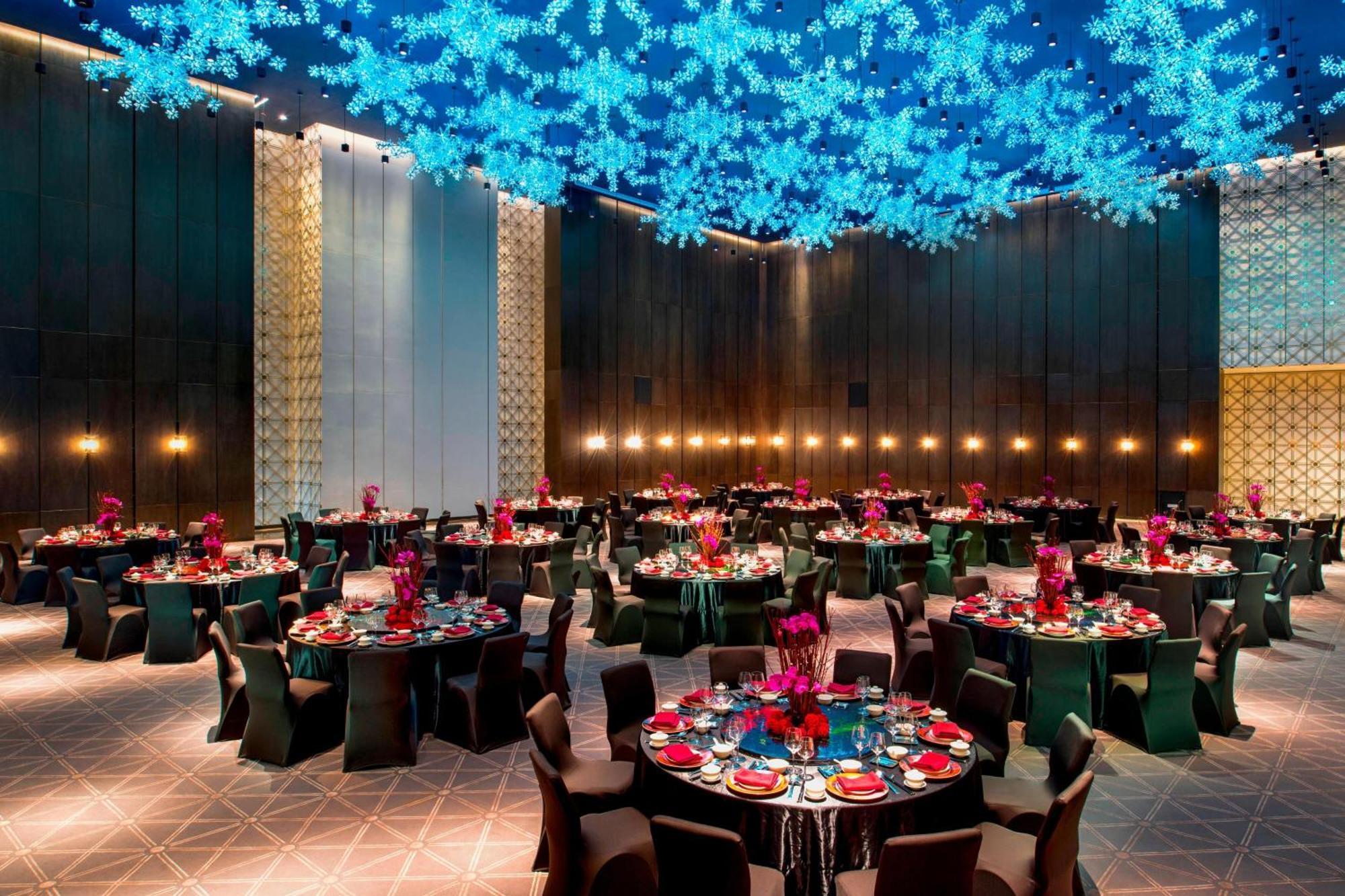 W Guangzhou