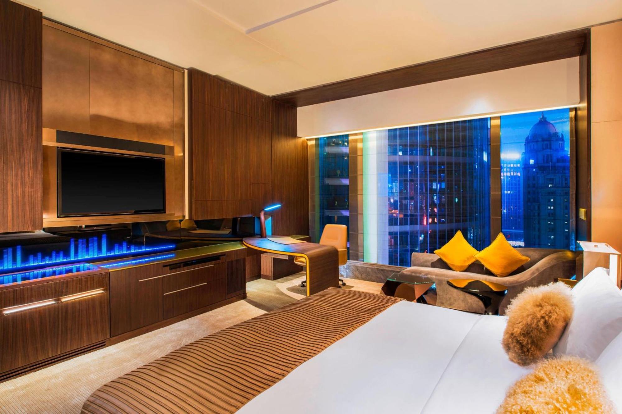 W Guangzhou