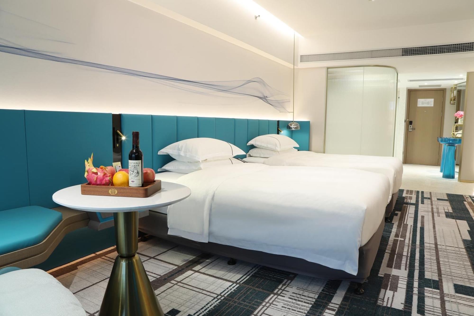 International Guangdong - Free Shuttle Bus To Fair Complex & Overseas Buyer Registration Services During Fair Period Hotel Guangzhou