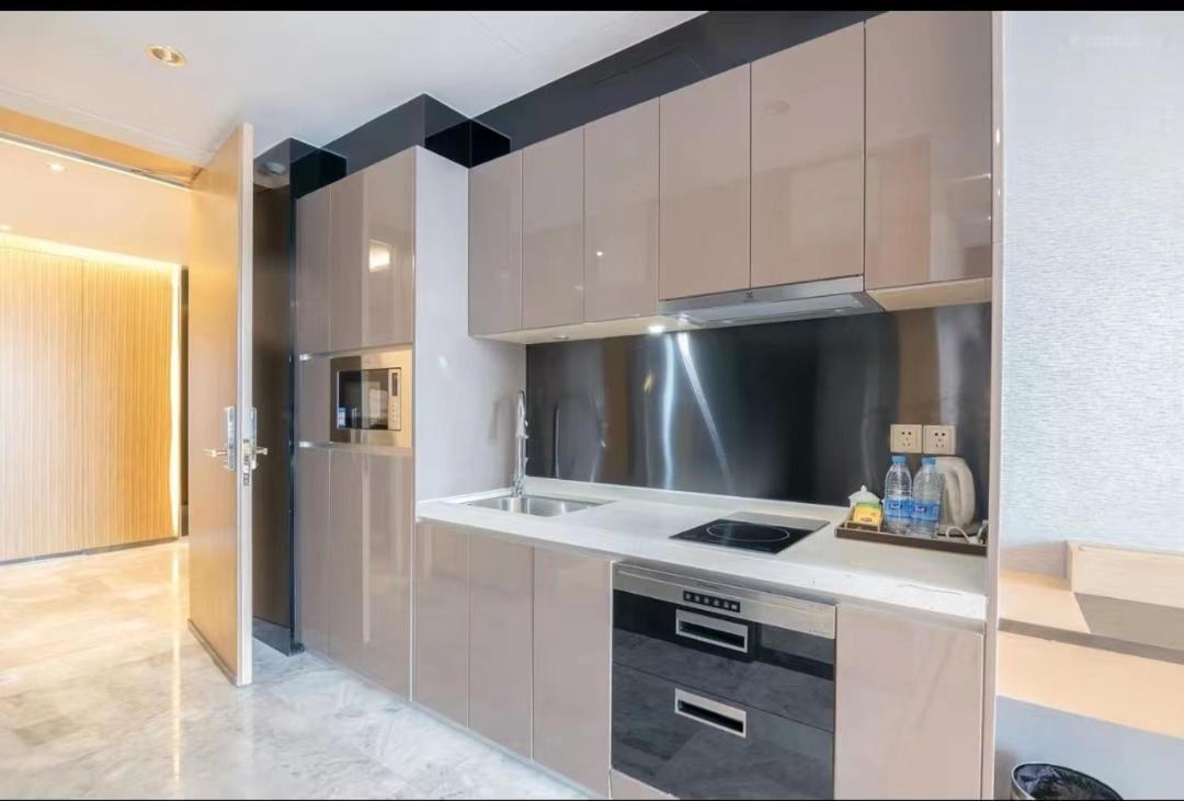 Yoyo Jiedeng Metropolis Branch, Beijing Road Apartment Guangzhou