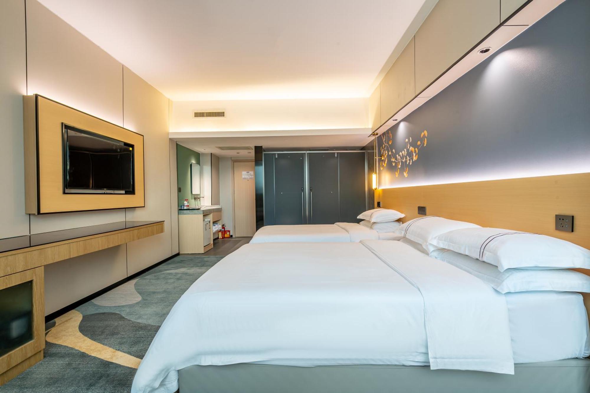 Hotel Waifiden -former Tokai - Xiaobei Metro Station - During The Fair, There Will Be Shuttle Buses For Transportation Back And Forth