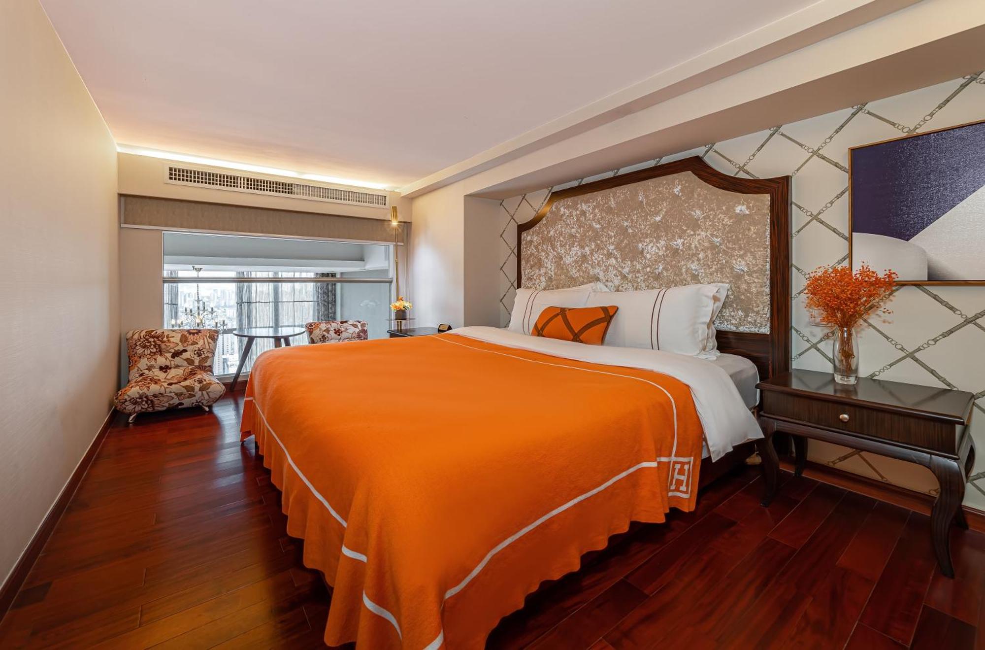 Waifiden Grand View Golden Palace - Free Shuttle Bus During The Fair Aparthotel 4*