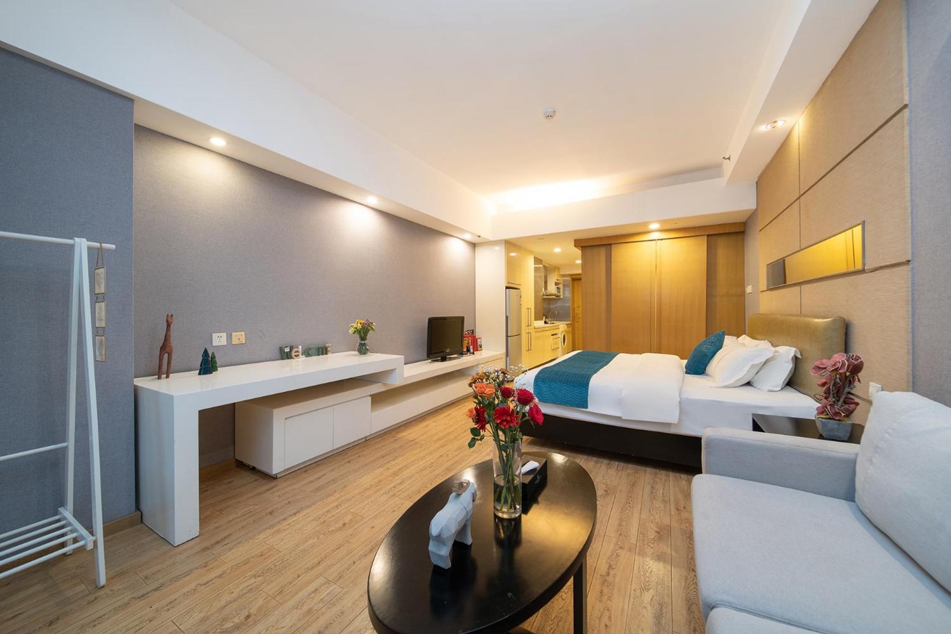 Orange Tree International Zhujiang New Town: Fair Shuttle & Consulate Proximity Apartment