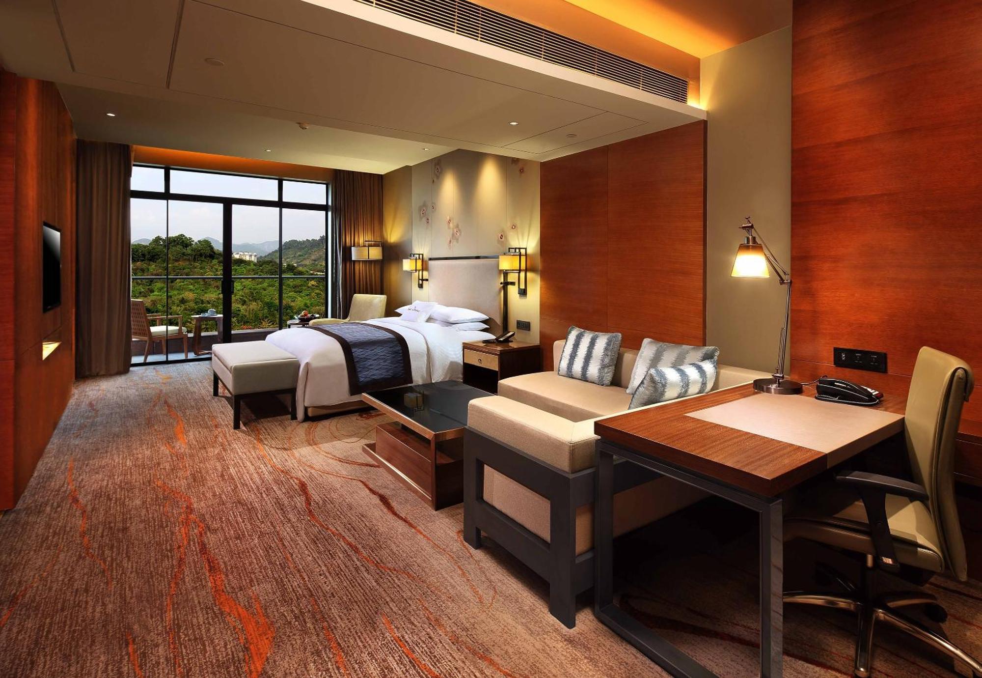 Doubletree By Hilton Science City-free Shuttle Bus Service During Fair Period 5*
