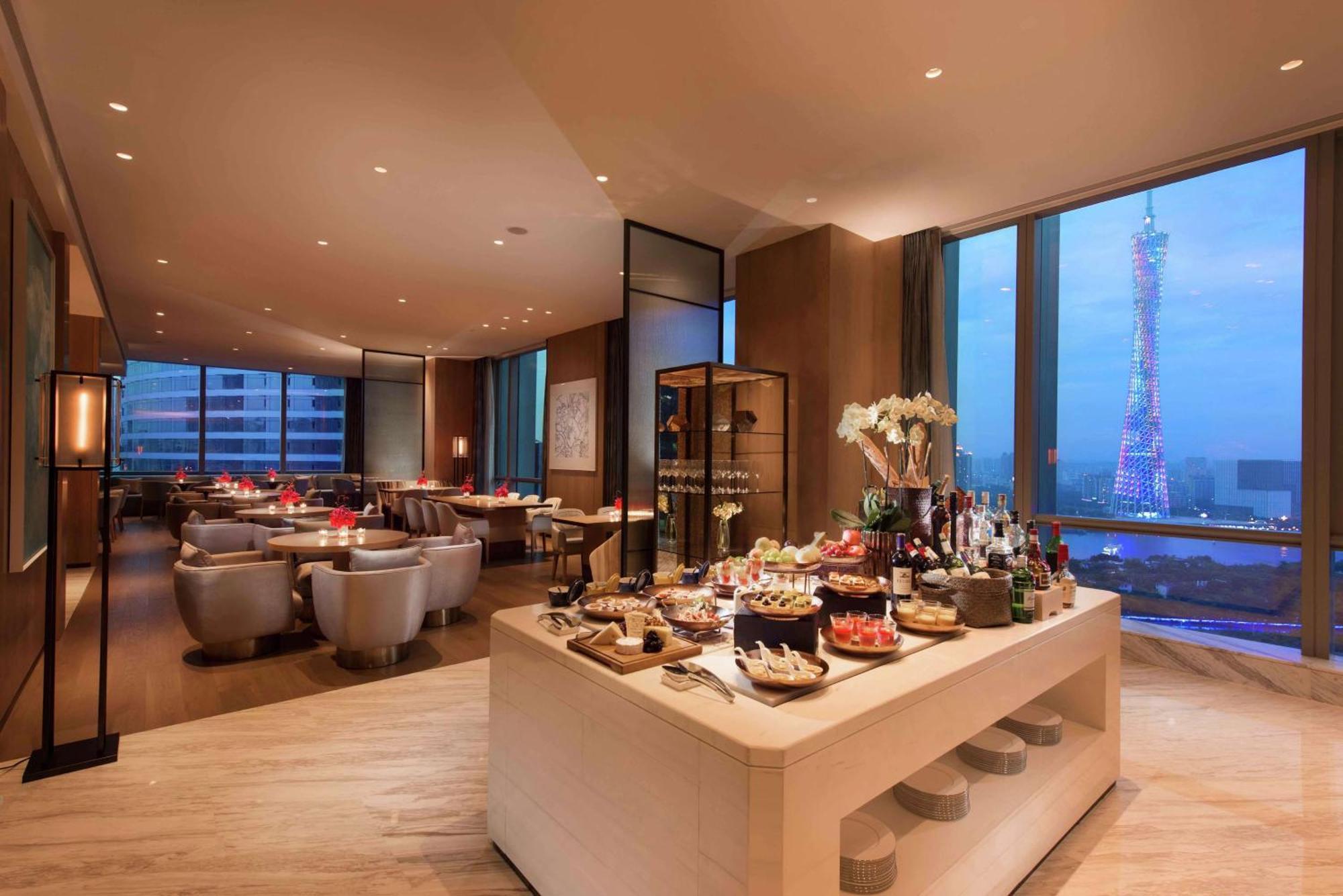Hotel Conrad - Free Shuttle Between And Exhibition Center During Fair & Exhibitor Registration Counter Guangzhou