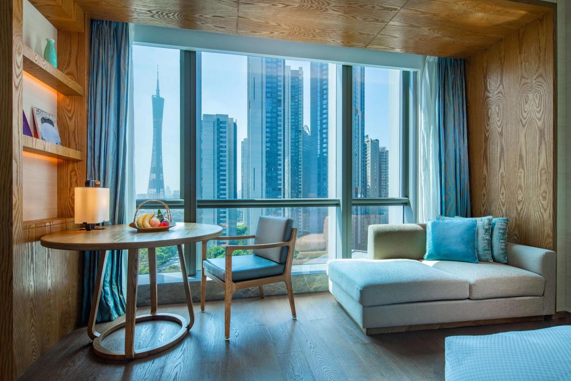 Hotel Conrad - Free Shuttle Between And Exhibition Center During Fair & Exhibitor Registration Counter Guangzhou