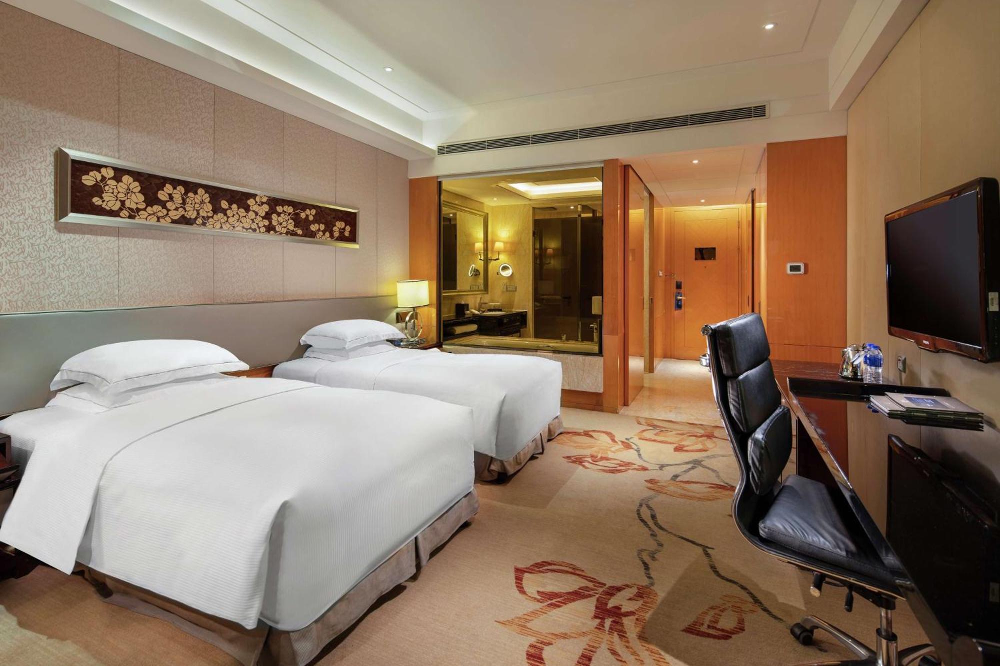 Hilton Baiyun - Free Shuttle For Fair Period, Close To Luhu Golf Club & Leather Market Hotel Guangzhou