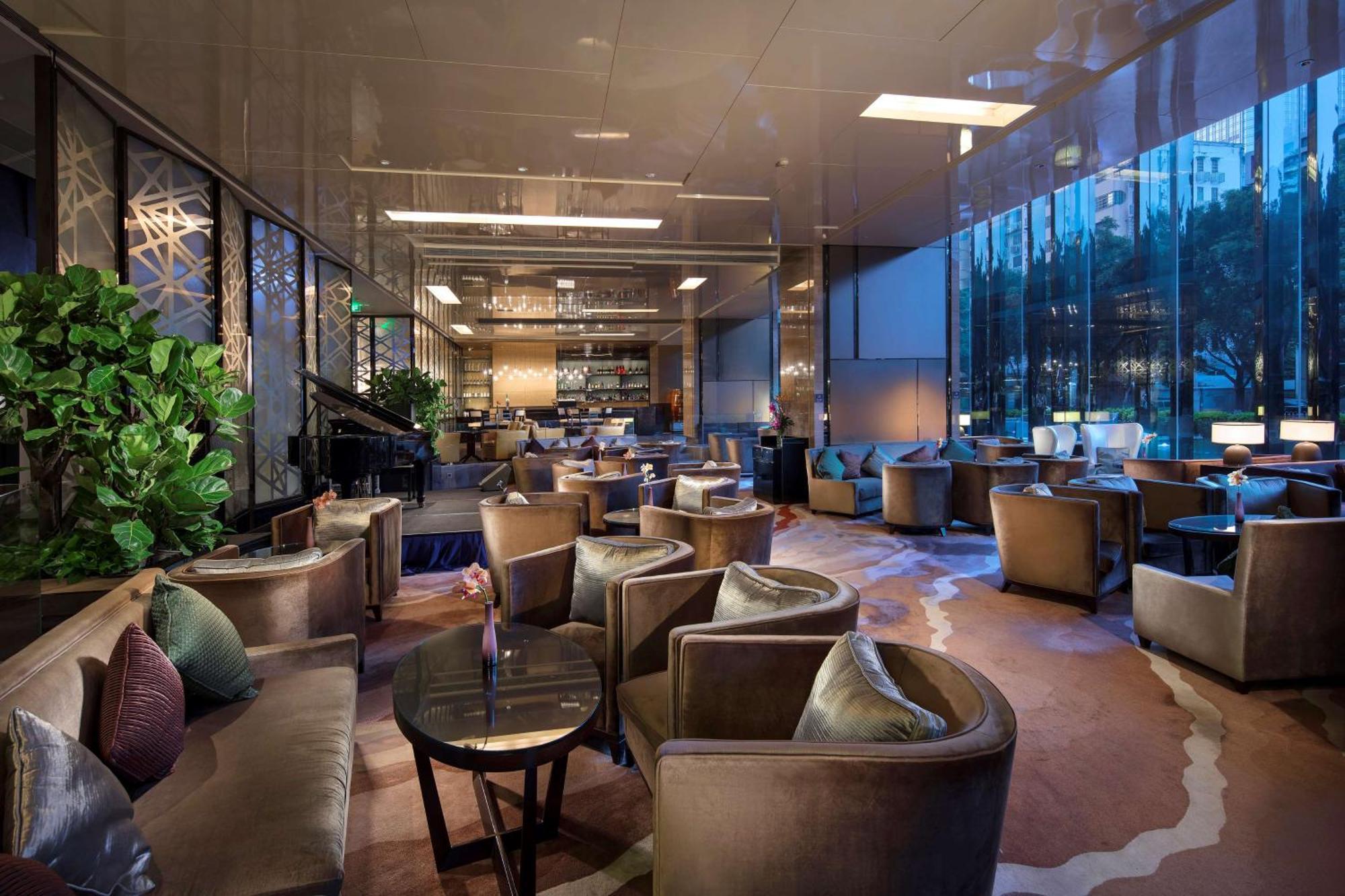 Hilton Tianhe: Fair Shuttle & Registration 5*