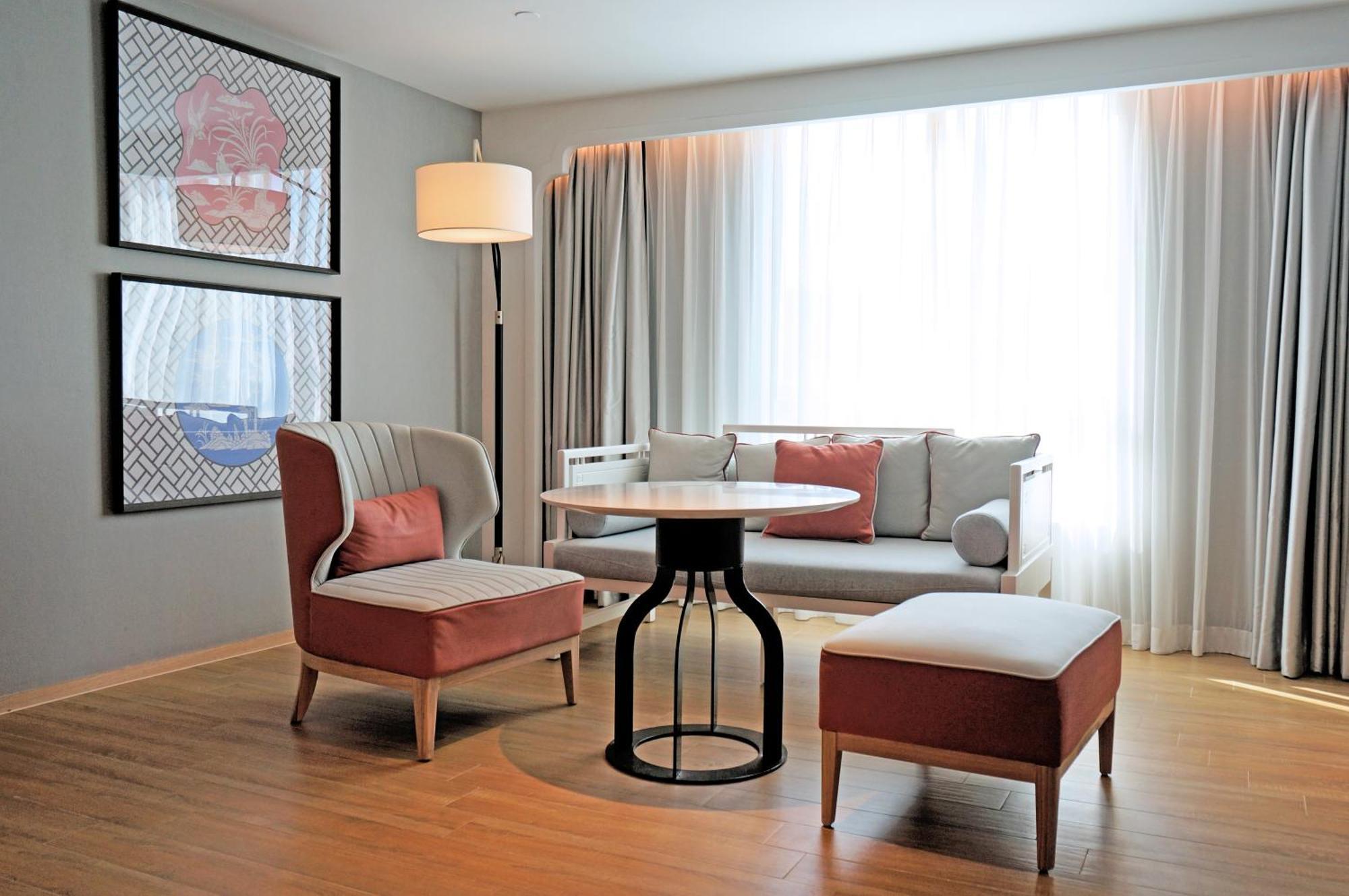 Voco Shifu By Ihg - Free Shuttle Bus & Buyer Registration Counter During Fair Hotel Guangzhou
