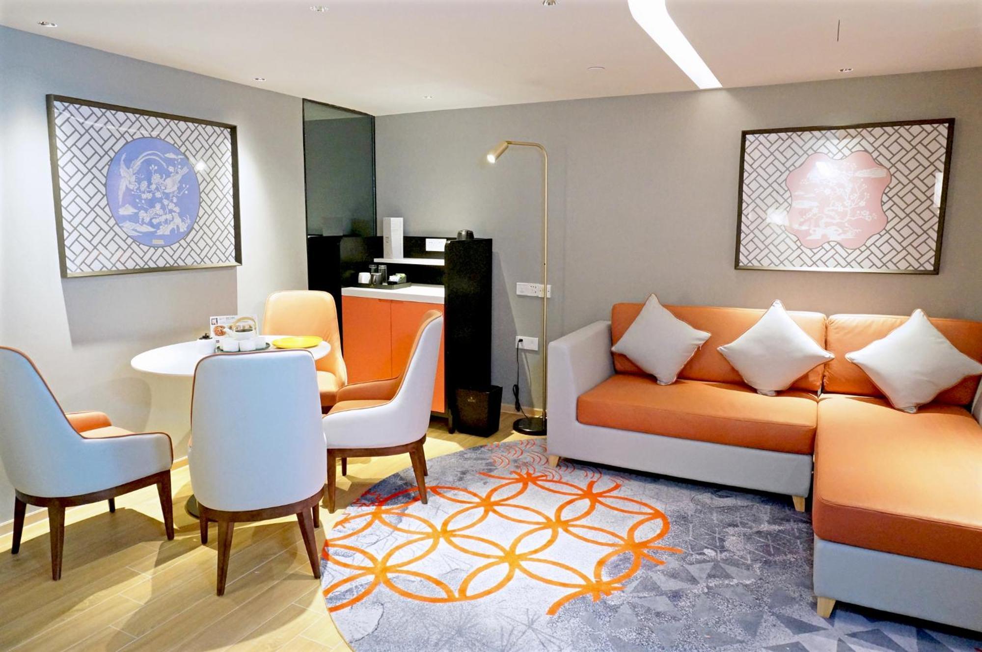 Voco Shifu By Ihg - Free Shuttle Bus & Buyer Registration Counter During Fair Hotel Guangzhou