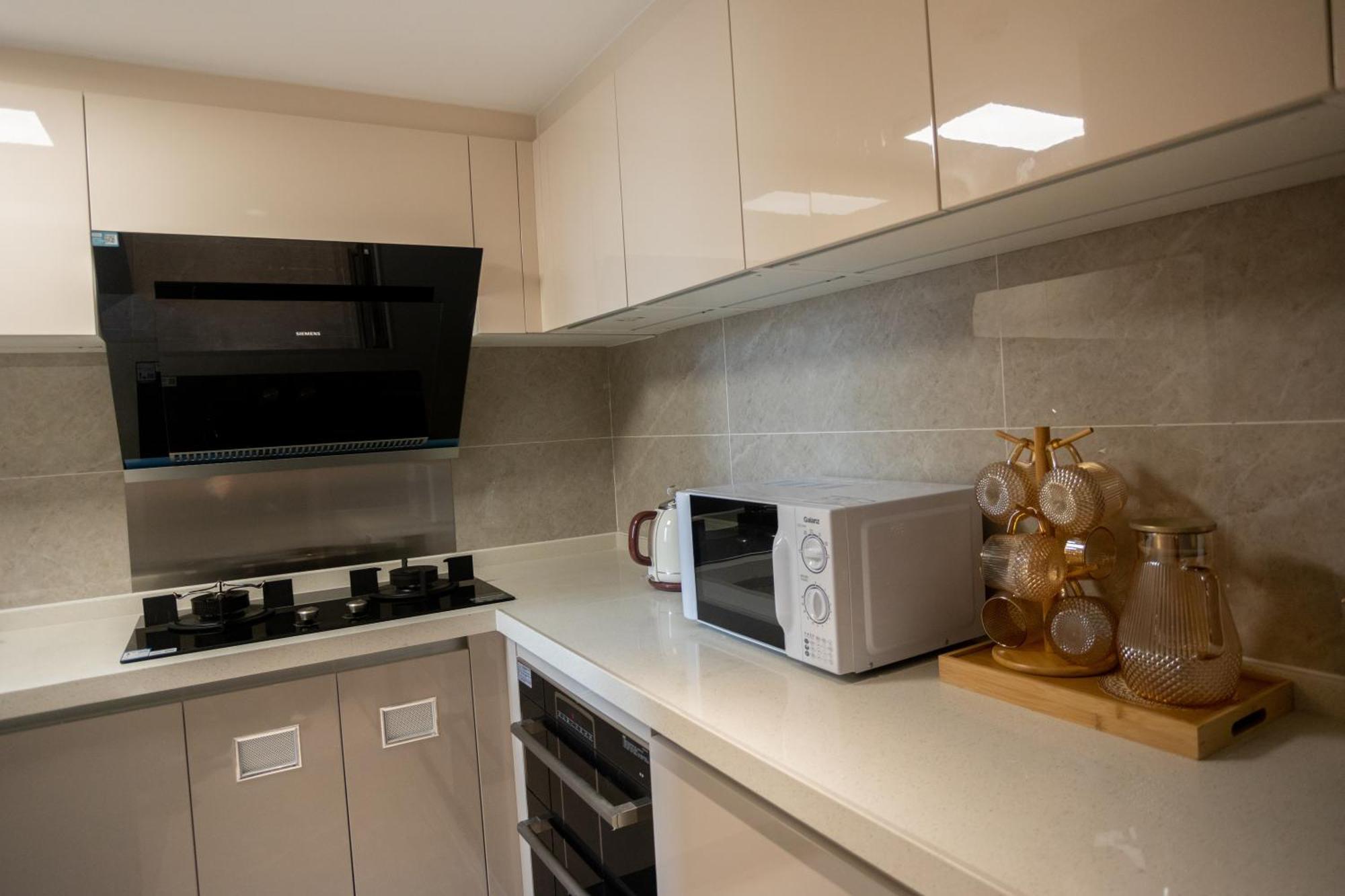 Sunny International From Beijing Road Apartment *