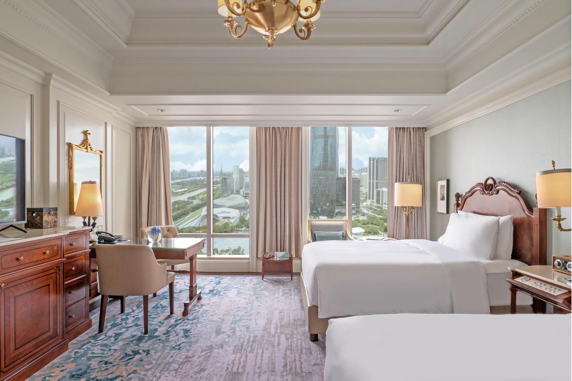 Hotel The Ritz-carlton, 5*