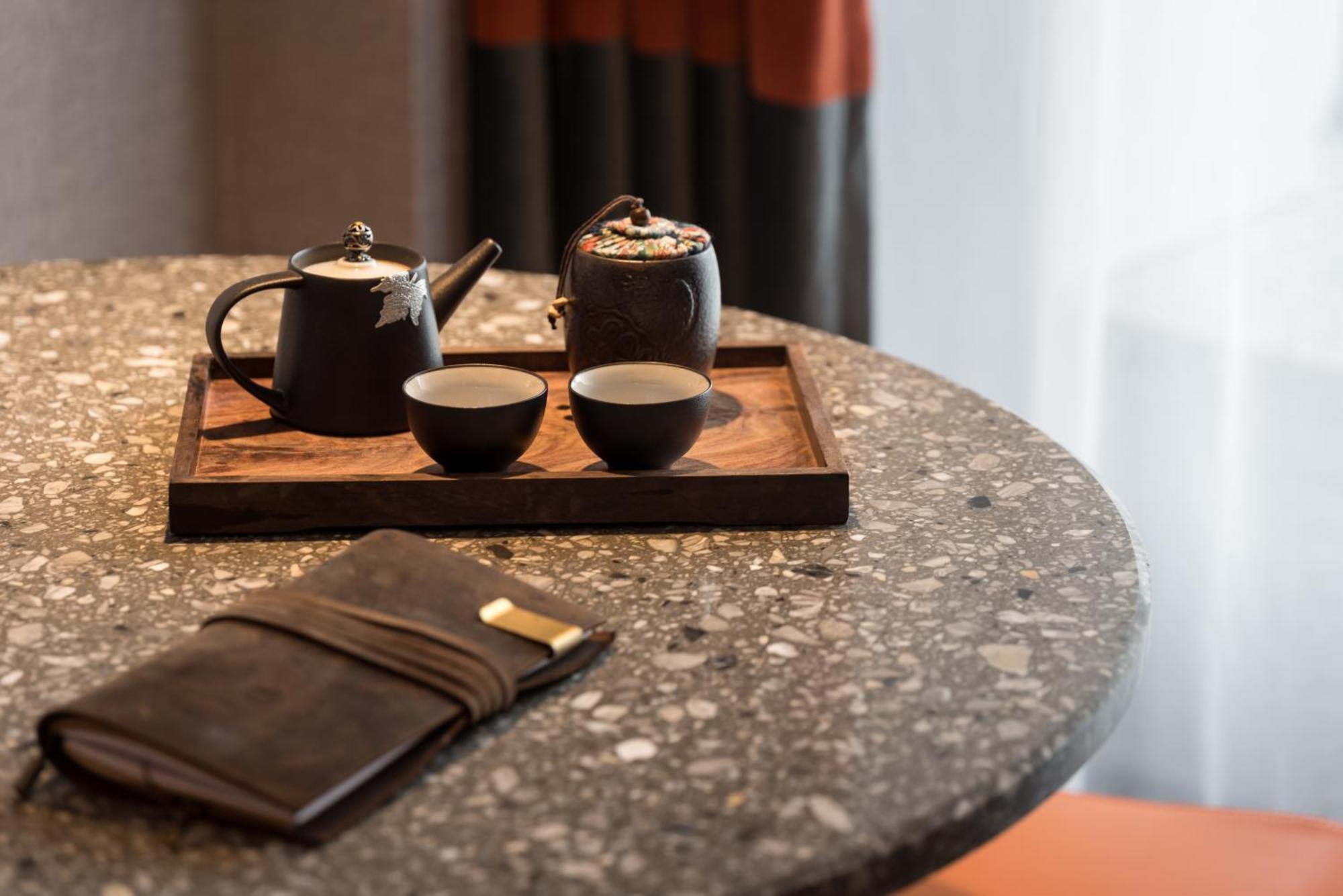 Paco Tower Pazhou-free Shuttle Bus For Fair Hotel 4*