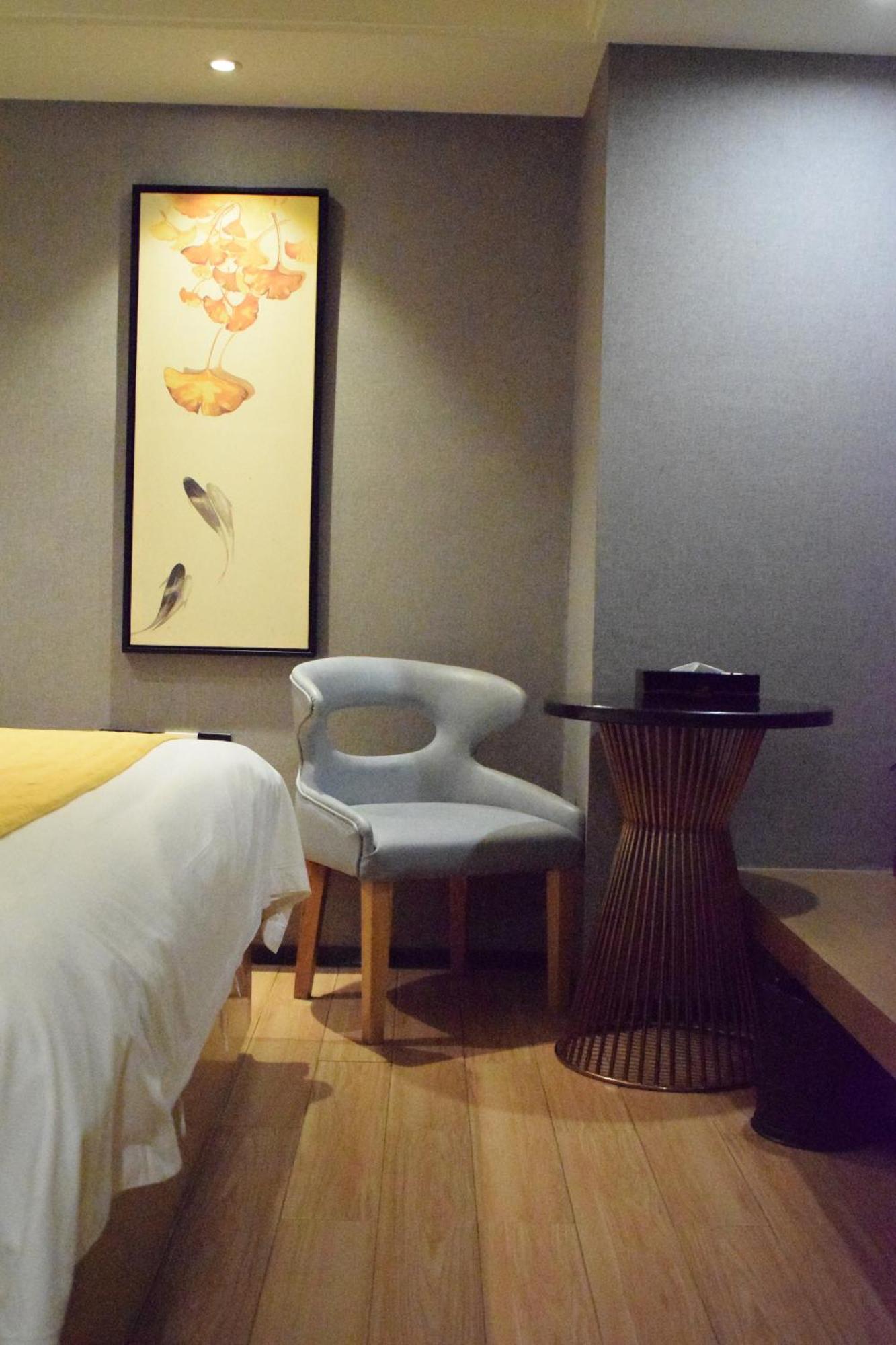 Orange Tree International Zhujiang New Town: Fair Shuttle 3*