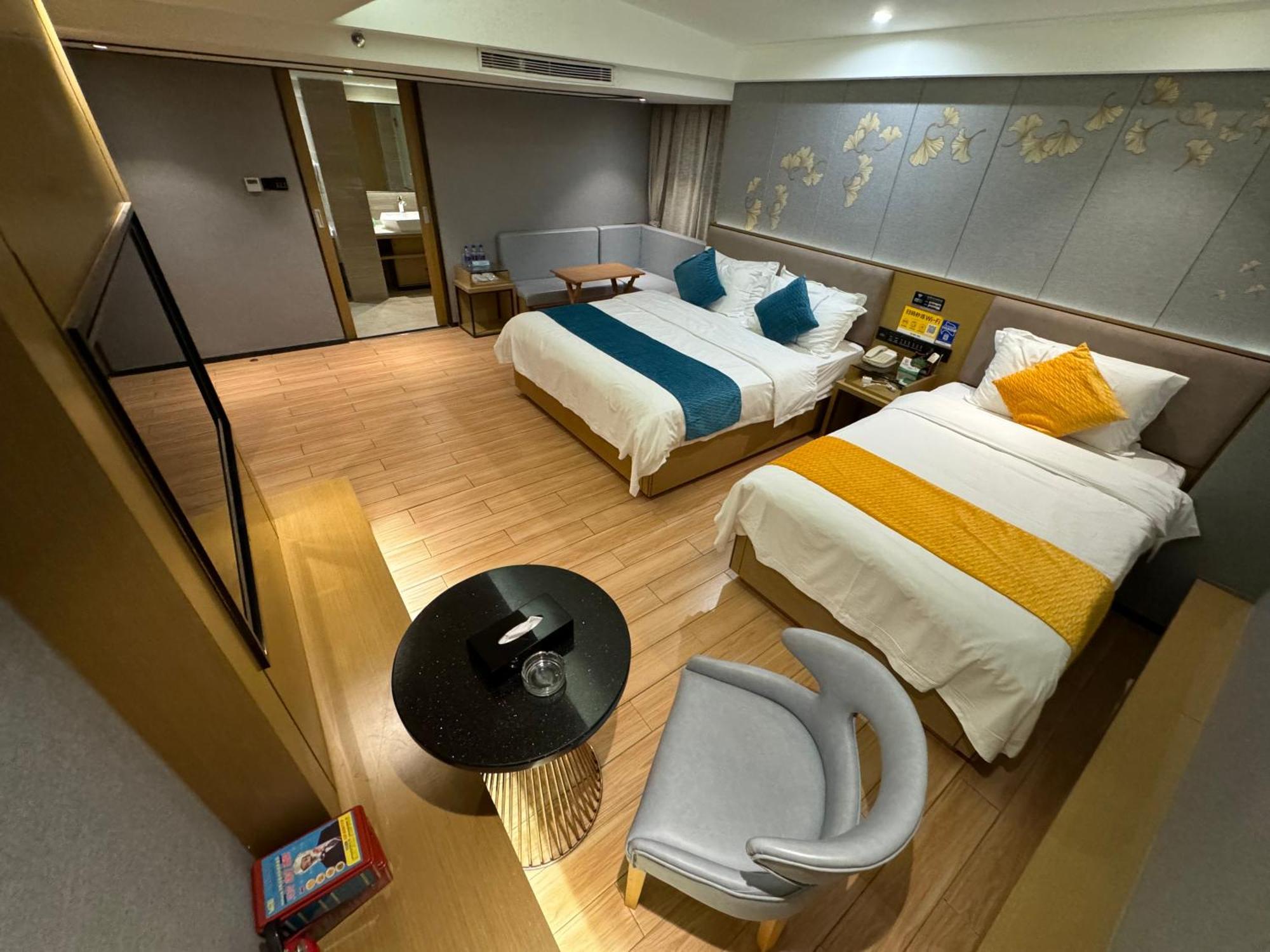 Orange Tree International Zhujiang New Town: Fair Shuttle Hotel 3*
