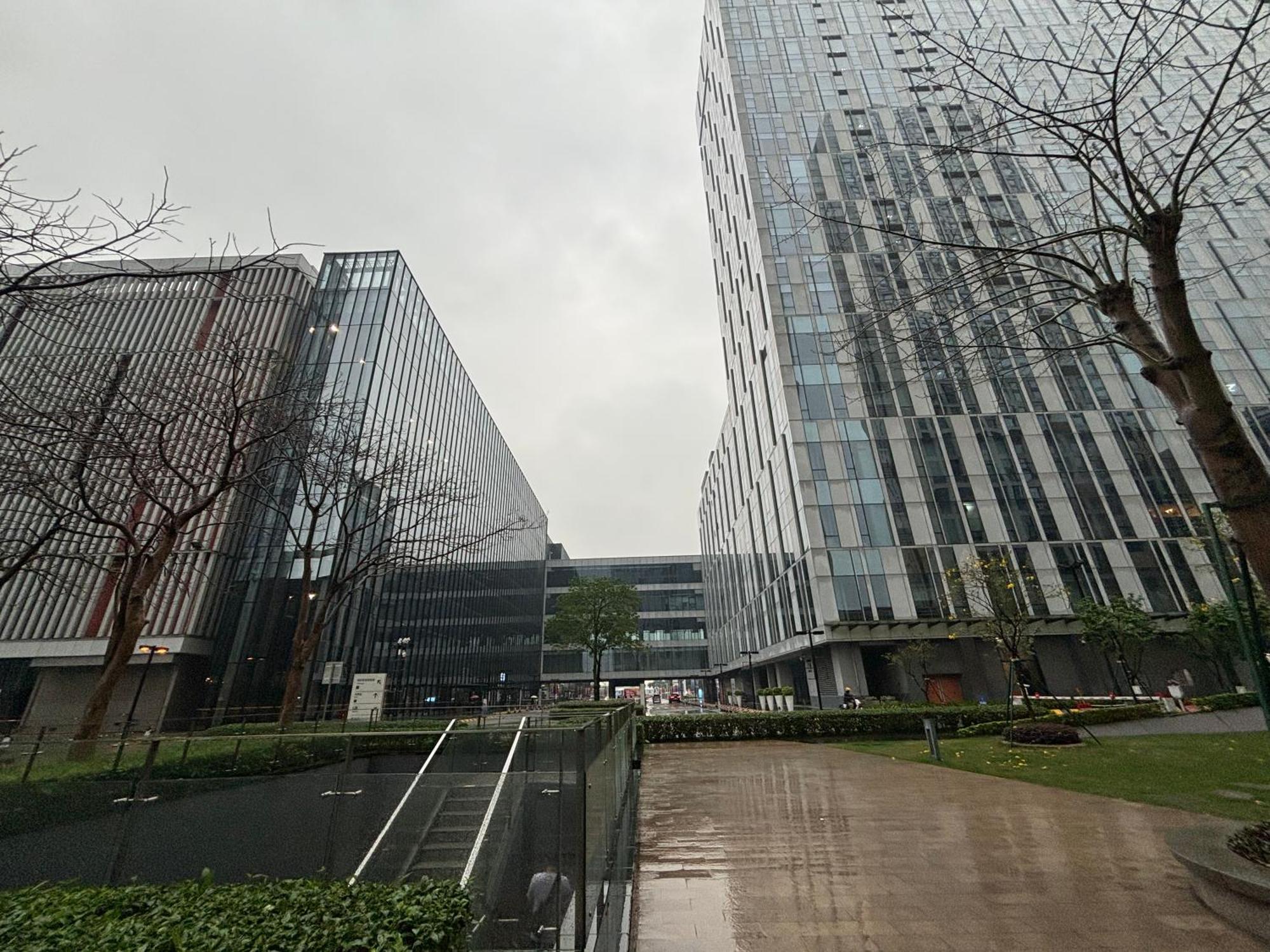 City Pazhou Apartment